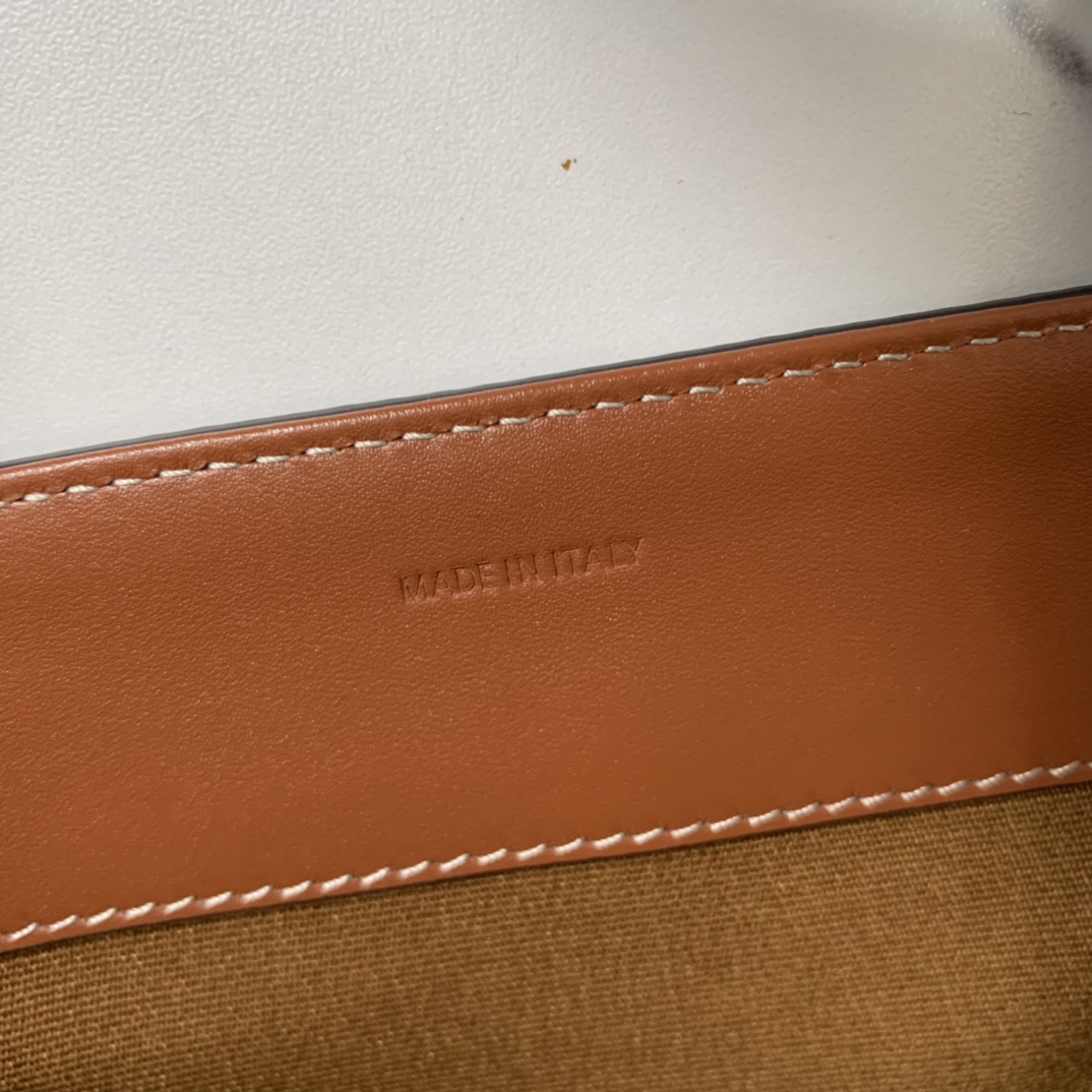 Beline CuirTriomphe 手袋钱包,包 7