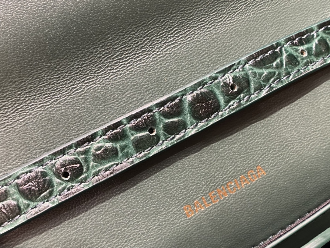 Balenciaga B.Small 18CM Bag 618156鳄鱼纹绿色/金扣