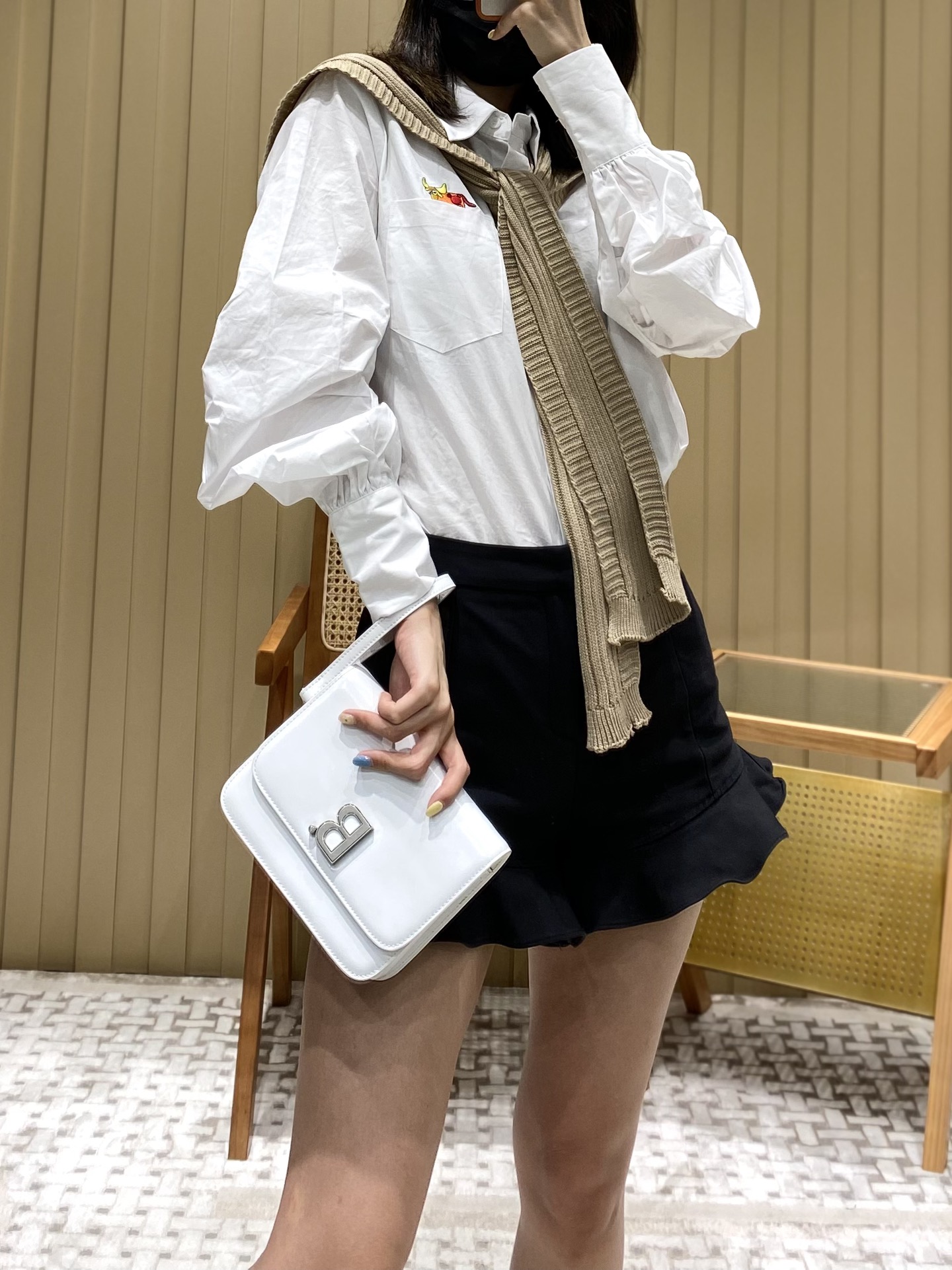Balenciaga B.Small 18CM Bag 618156平纹白色/银扣