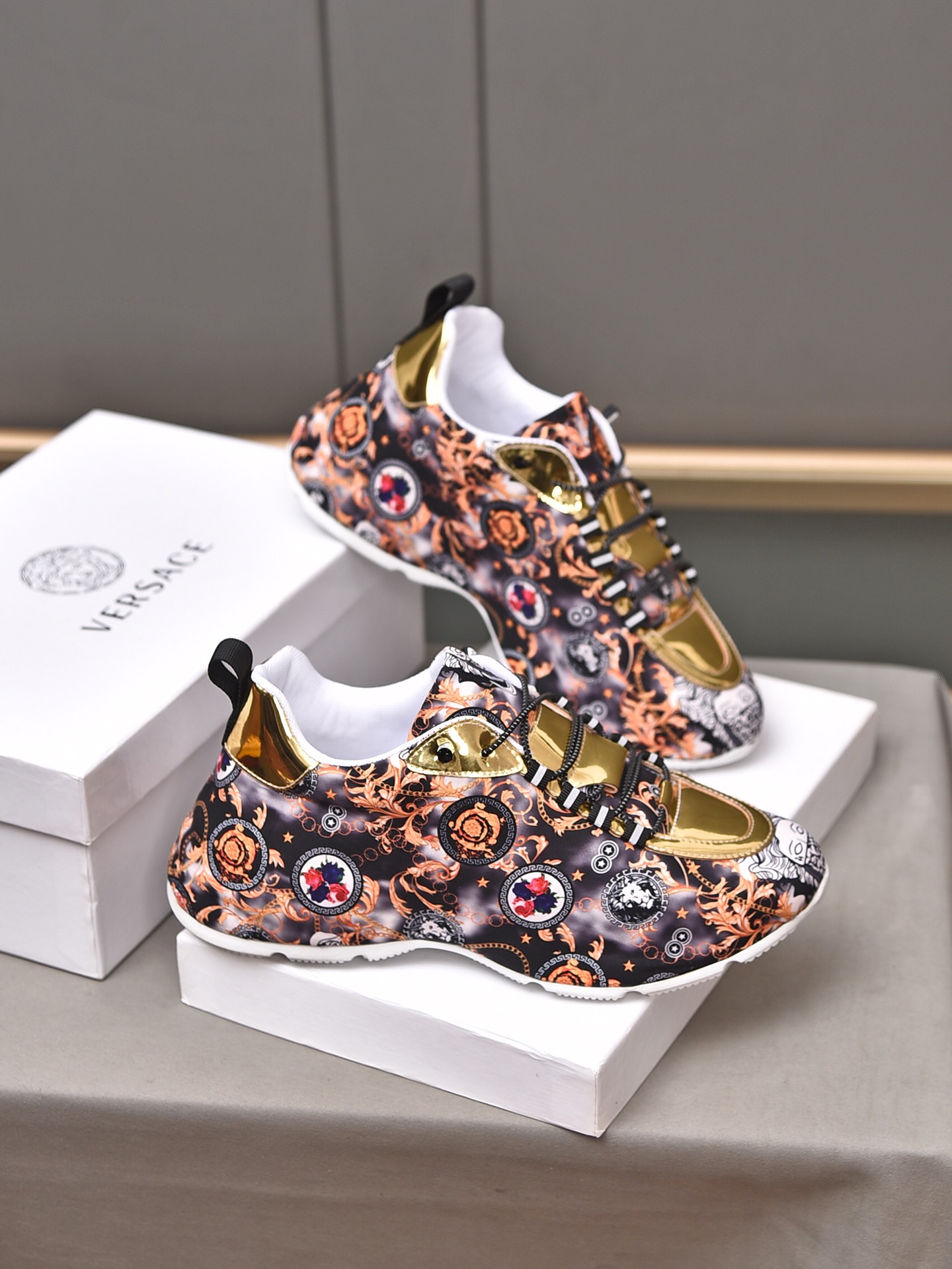 PP J0 跑量皮包底工艺范思哲欧洲站男鞋2022网红   爆款流行老爹真皮包底内层高男鞋、采用头层牛皮➕进口定制材料流行透气舒适柔软真皮运动鞋，透气网布内里、真皮鞋垫、