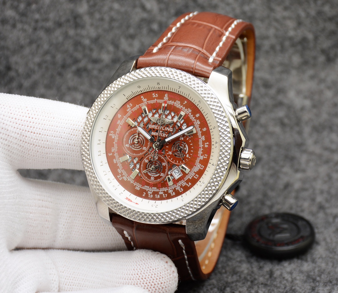 “Polished Gold Multifunctional Watch with Steel Buttons for Sale” - 图片 6