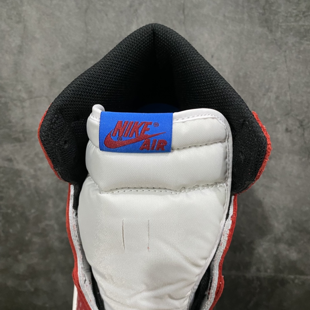 图片[6]-纯原版Air Jordan AJ1蜘蛛侠 市售最强版本 完美鞋型 正确半透明蜘蛛侠反光波点 区别市场泛白波点，全新水晶大底无任何氧化 后跟和鞋口做的相当到位，完美圆润冲孔，原厂皮料打造，绝对满满的诚意之作💪🏻 尺码：40-47.5 货号：555088-602-选品中心