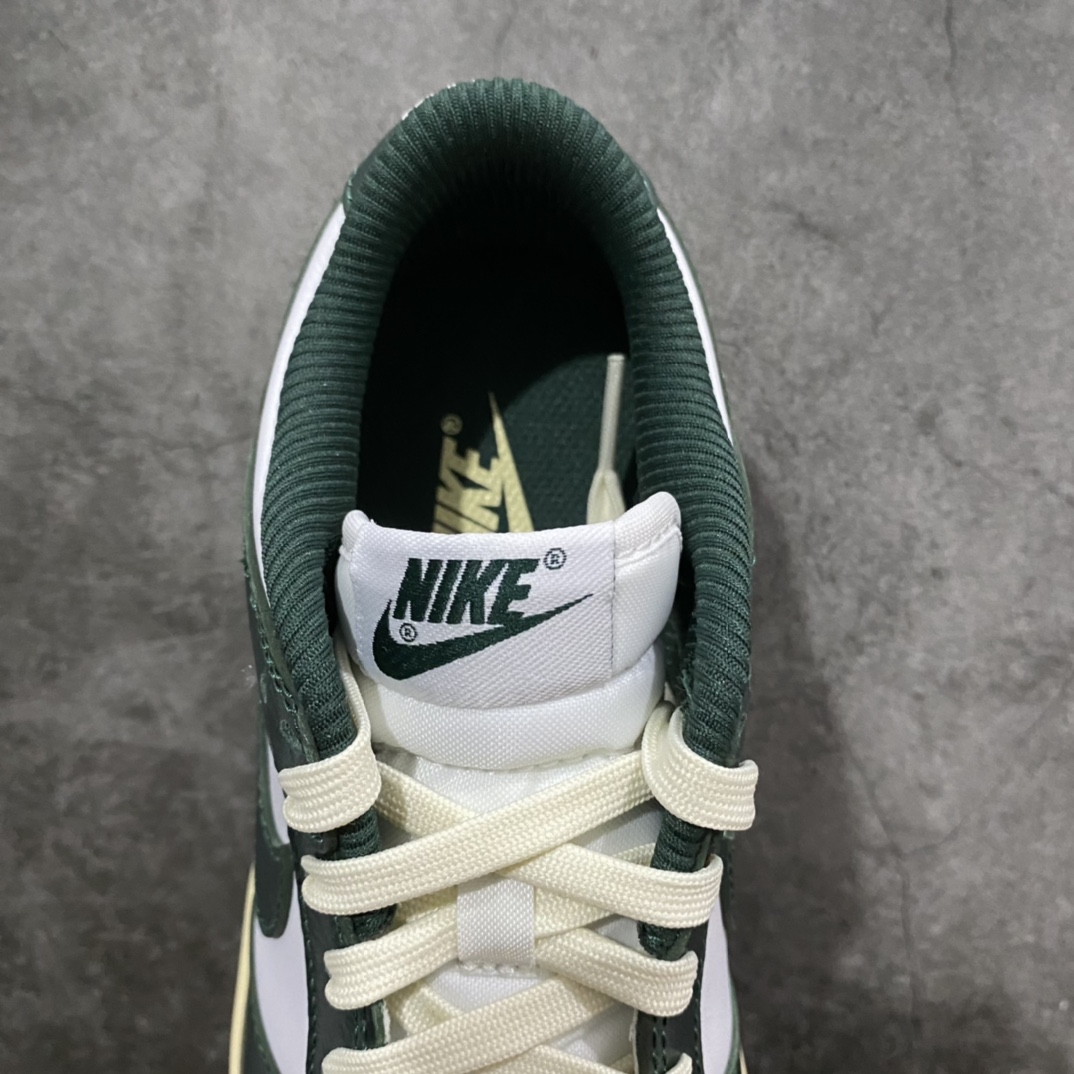 图片[8]-FC天花板级别 市场最强版 NK SB Dunk Low 复古做旧白绿DQ8580-100 欢迎对比任何市售版本！一切仅还原原鞋品质！ 材料！版型！细节全部市场最顶尖工艺 图片拍不出实物那种惊艳的感觉 大哥们可以报货来看品质 顶尖工艺 市场货没有可比性！ 货号： DD1503-115 尺码：36 36.5 37.5 38 38.5 39 40 40.5 41 42 42.5 43 44 44.5 45 46 47.5-选品中心