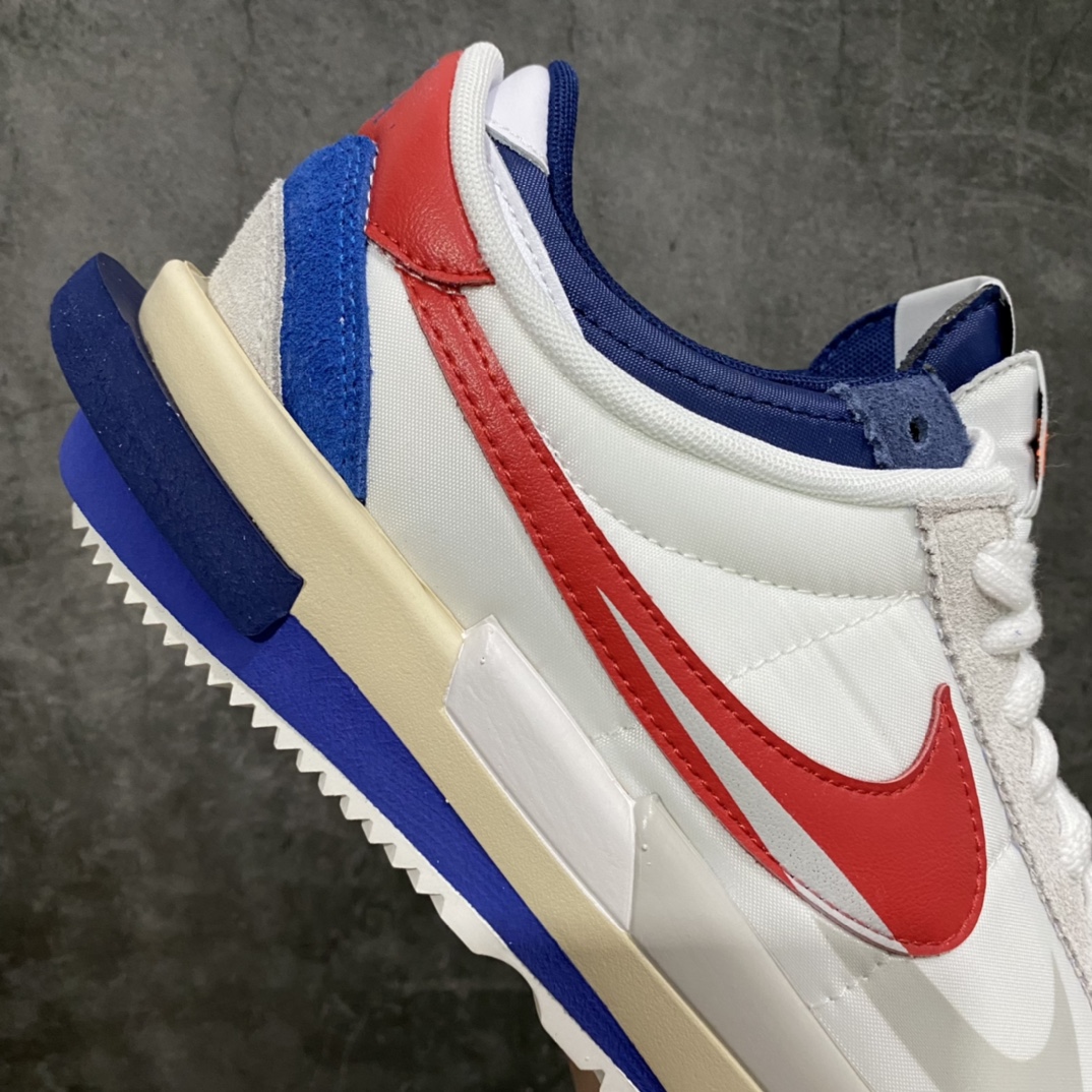 图片[7]-神版SACAI x NK Air Zoom Cortez SP 4.0\”OG Royal Fuchsia\”4.0 经典阿甘跑鞋 诞生 50 周年纪念款 日式解构美学联名原楦原纸版开发、厚实牛津布组合翻毛皮革鞋面材质 、中底嵌入超轻发泡EVA缓震材质及4层组合鞋底型、前掌嵌入Air Zoom开窗式纤维气垫 尺码：36 36.5 37.5 38 38.5 39 40 40.5 41 42 42.5 43 44 44.5 45 46-选品中心