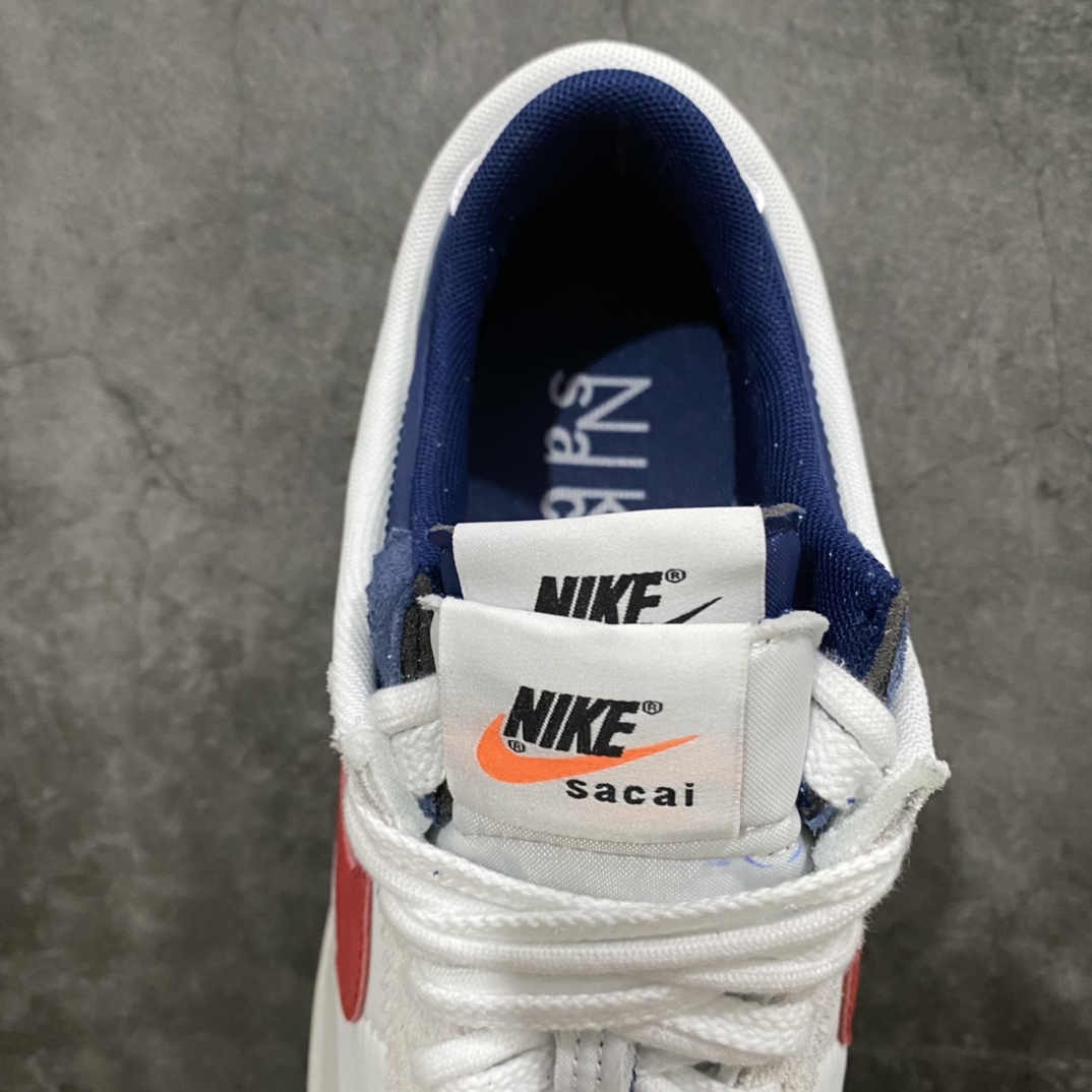 图片[9]-神版SACAI x NK Air Zoom Cortez SP 4.0\”OG Royal Fuchsia\”4.0 经典阿甘跑鞋 诞生 50 周年纪念款 日式解构美学联名原楦原纸版开发、厚实牛津布组合翻毛皮革鞋面材质 、中底嵌入超轻发泡EVA缓震材质及4层组合鞋底型、前掌嵌入Air Zoom开窗式纤维气垫 尺码：36 36.5 37.5 38 38.5 39 40 40.5 41 42 42.5 43 44 44.5 45 46-选品中心