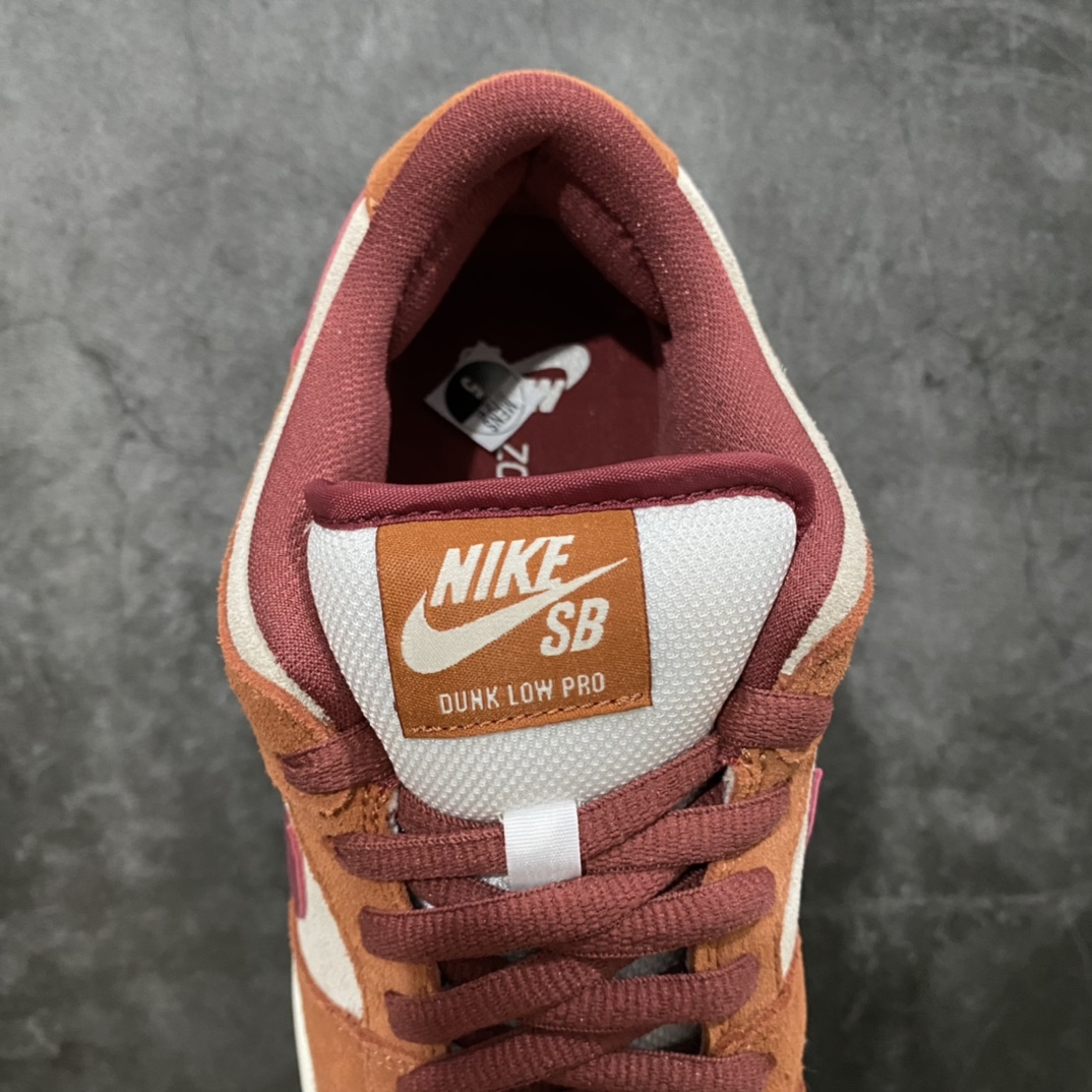 图片[7]-L版纯原Dunk SB红棕 棕色红钩 BQ6817-202 个人感觉是目前市场最优版本之一 做工品质都没得挑 厚鞋舌 翻毛皮料无色差 鞋型 勾子清洁度也都很好 价格合理 推荐这个版本 尺码：36-46-选品中心