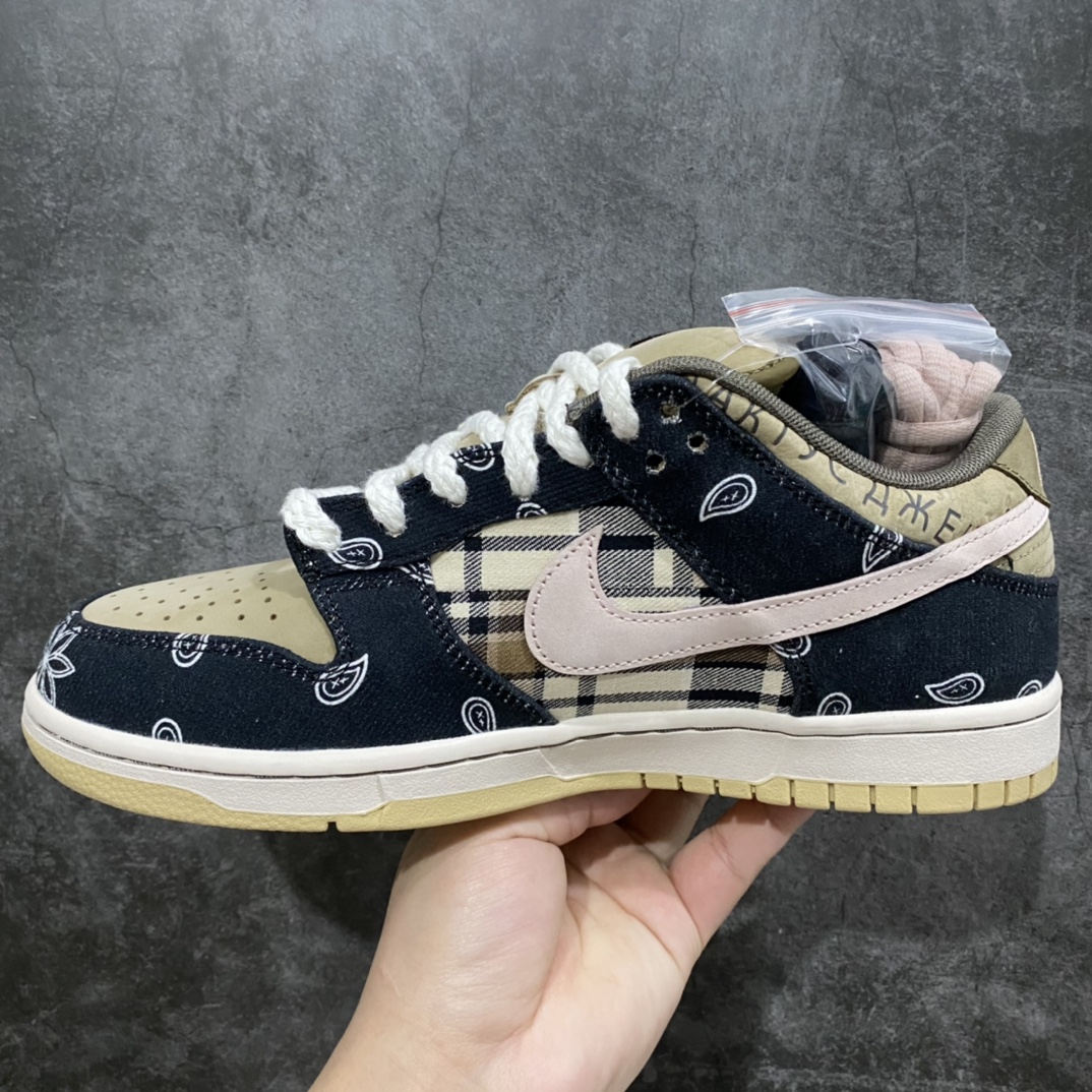图片[2]-PK版本Travis Scott x Dunk SB腰果花 市场第一梯队品质 可以说细节基本都是对的 鞋头上翘弧度正确 后跟小山峰弧度正确 贝利原厂皮料 所有细节正确 缩减文案不多描述 各大代号纯原中的巅峰版本 具体见细节图即可 尺码：36 36.5 37 38 38.5 39 40 40.5 41 42 42.5 43 44 44.5 45 46 47.5-选品中心