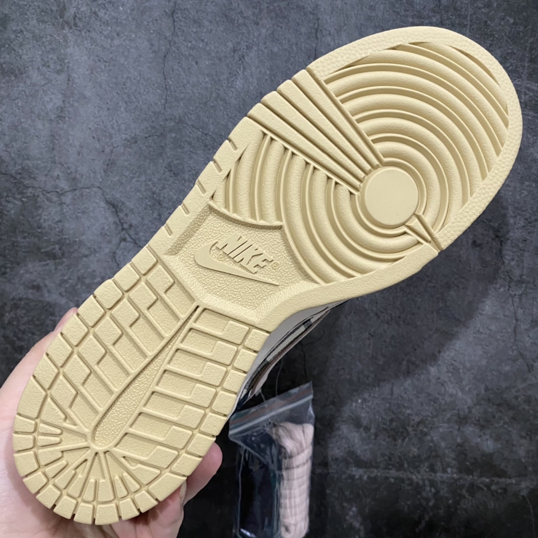 图片[8]-PK版本Travis Scott x Dunk SB腰果花 市场第一梯队品质 可以说细节基本都是对的 鞋头上翘弧度正确 后跟小山峰弧度正确 贝利原厂皮料 所有细节正确 缩减文案不多描述 各大代号纯原中的巅峰版本 具体见细节图即可 尺码：36 36.5 37 38 38.5 39 40 40.5 41 42 42.5 43 44 44.5 45 46 47.5-选品中心