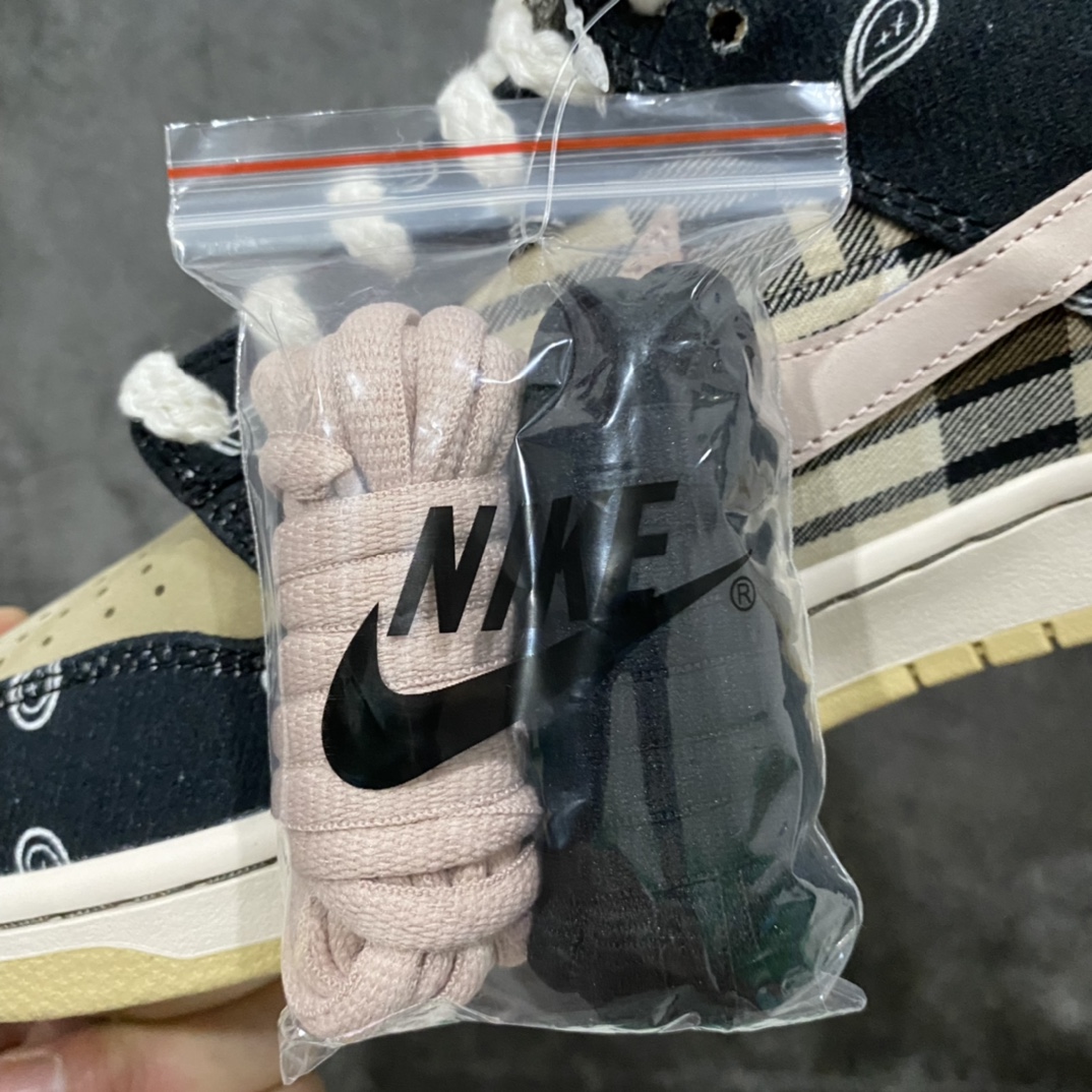 图片[5]-PK版本Travis Scott x Dunk SB腰果花 市场第一梯队品质 可以说细节基本都是对的 鞋头上翘弧度正确 后跟小山峰弧度正确 贝利原厂皮料 所有细节正确 缩减文案不多描述 各大代号纯原中的巅峰版本 具体见细节图即可 尺码：36 36.5 37 38 38.5 39 40 40.5 41 42 42.5 43 44 44.5 45 46 47.5-选品中心