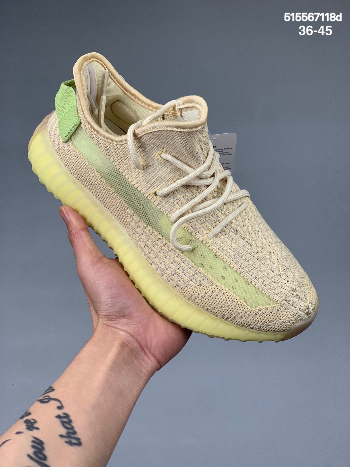 特价
防爆 阿迪达斯 Adidas Yeezy Boost 350 V2 百搭轻便爆米花
货号：FZ5246 FY5346
尺码：36-45
编码：515567118d