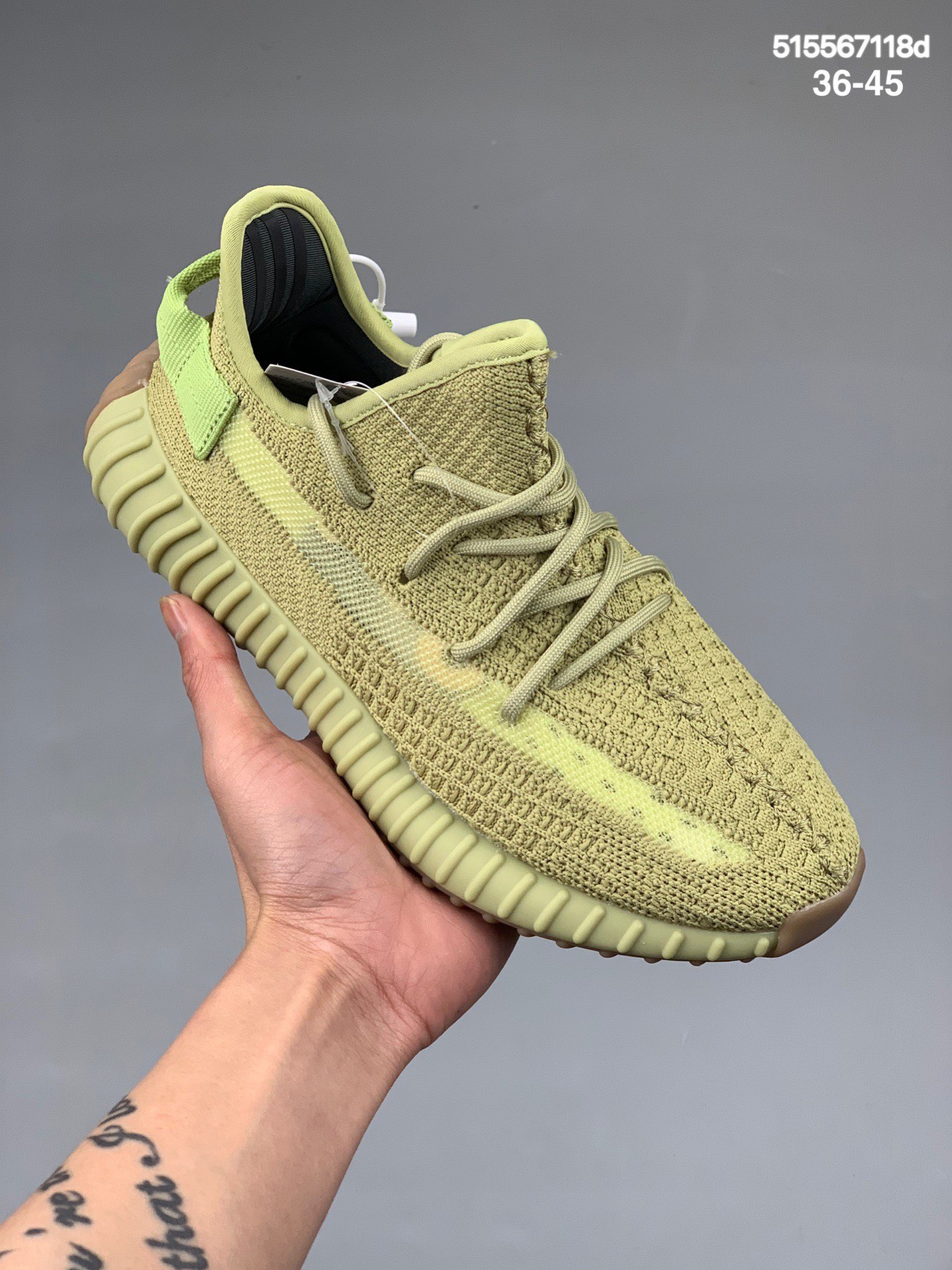 特价
防爆 阿迪达斯 Adidas Yeezy Boost 350 V2 百搭轻便爆米花
货号：FZ5246 FY5346
尺码：36-45
编码：515567118d