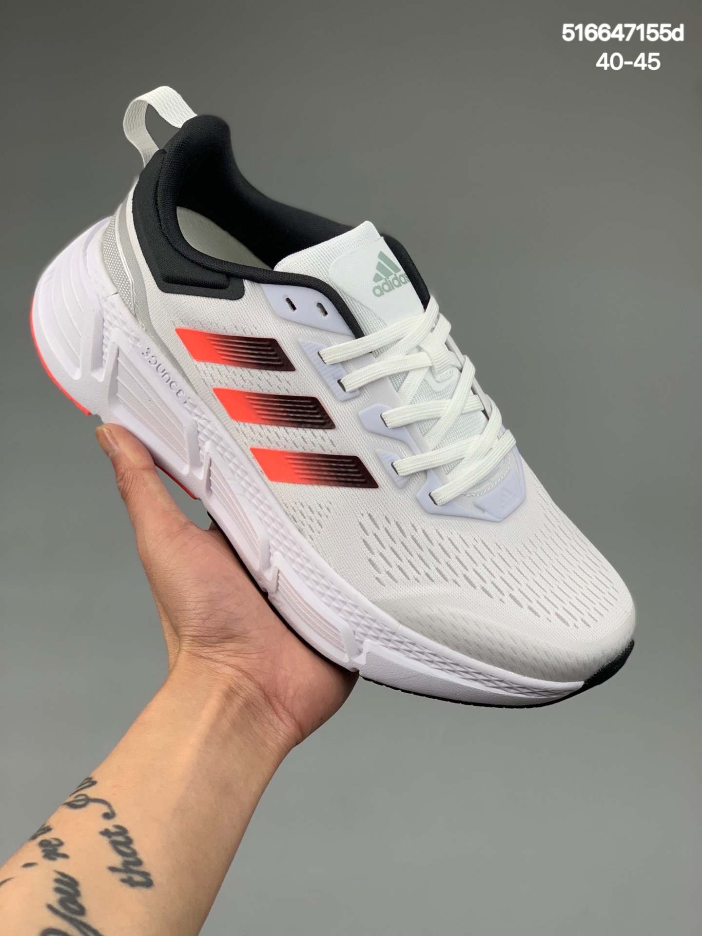 
阿迪达斯/Adidas Neo Questar 针织呼吸鞋面百搭休闲轻跑鞋。货号：GZ0623  
尺码：40-45
编码：516647155d