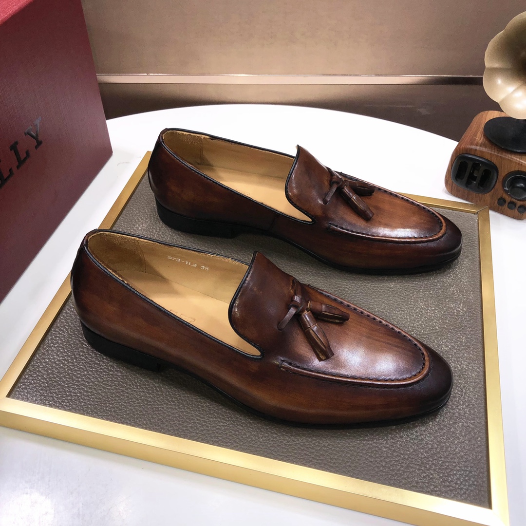 J5  Bally .巴利官网一比一.男士皮鞋👊🏻每一位成功男士的身份衬托，上脚大气稳重🚶🏻🚶🏻高端定制专柜原版头层牛皮+进口牛皮内里。不管风吹雨打鞋楦不变，经得起时间的验证🔍️