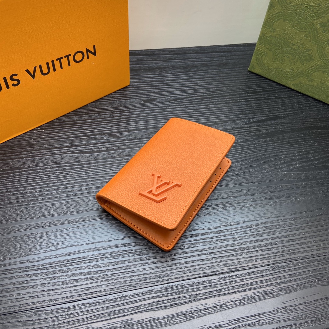 Genuine leather card holder front view