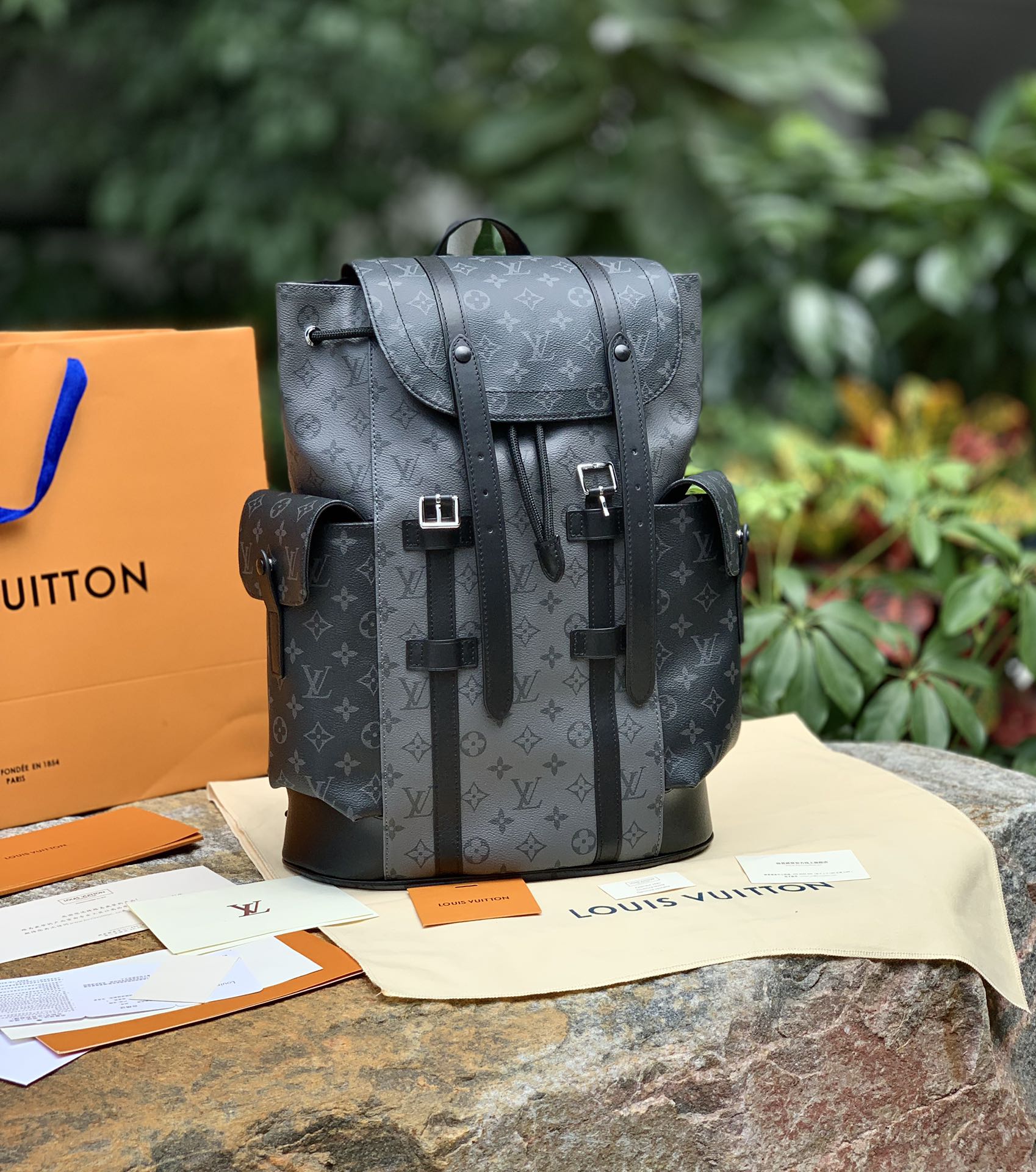 非市场普通货 进口皮料半钢五金 m45419尺寸38 x 44 x 21 CM同样是海外渠道货，如果有亲