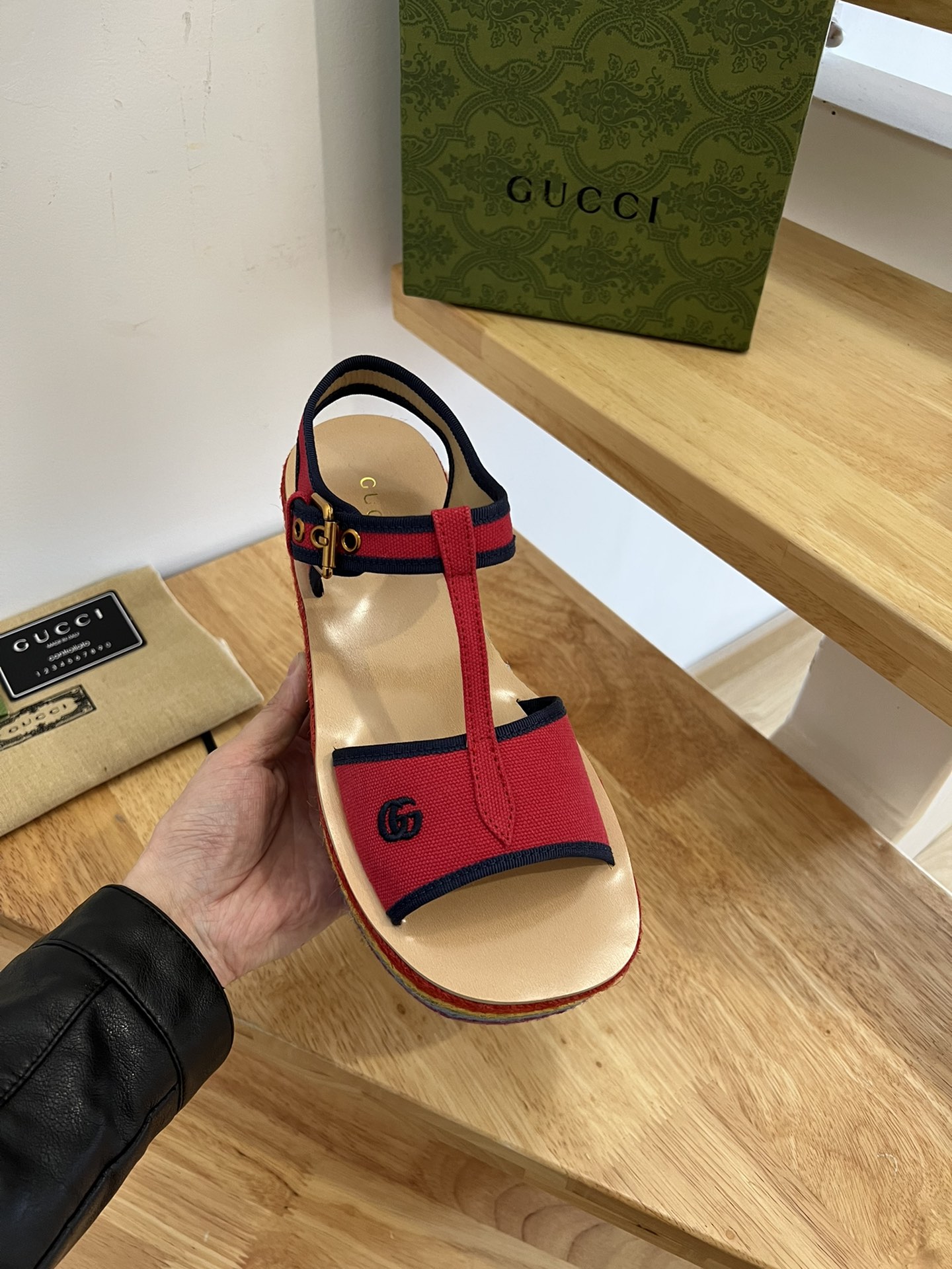 Gucci Sandals