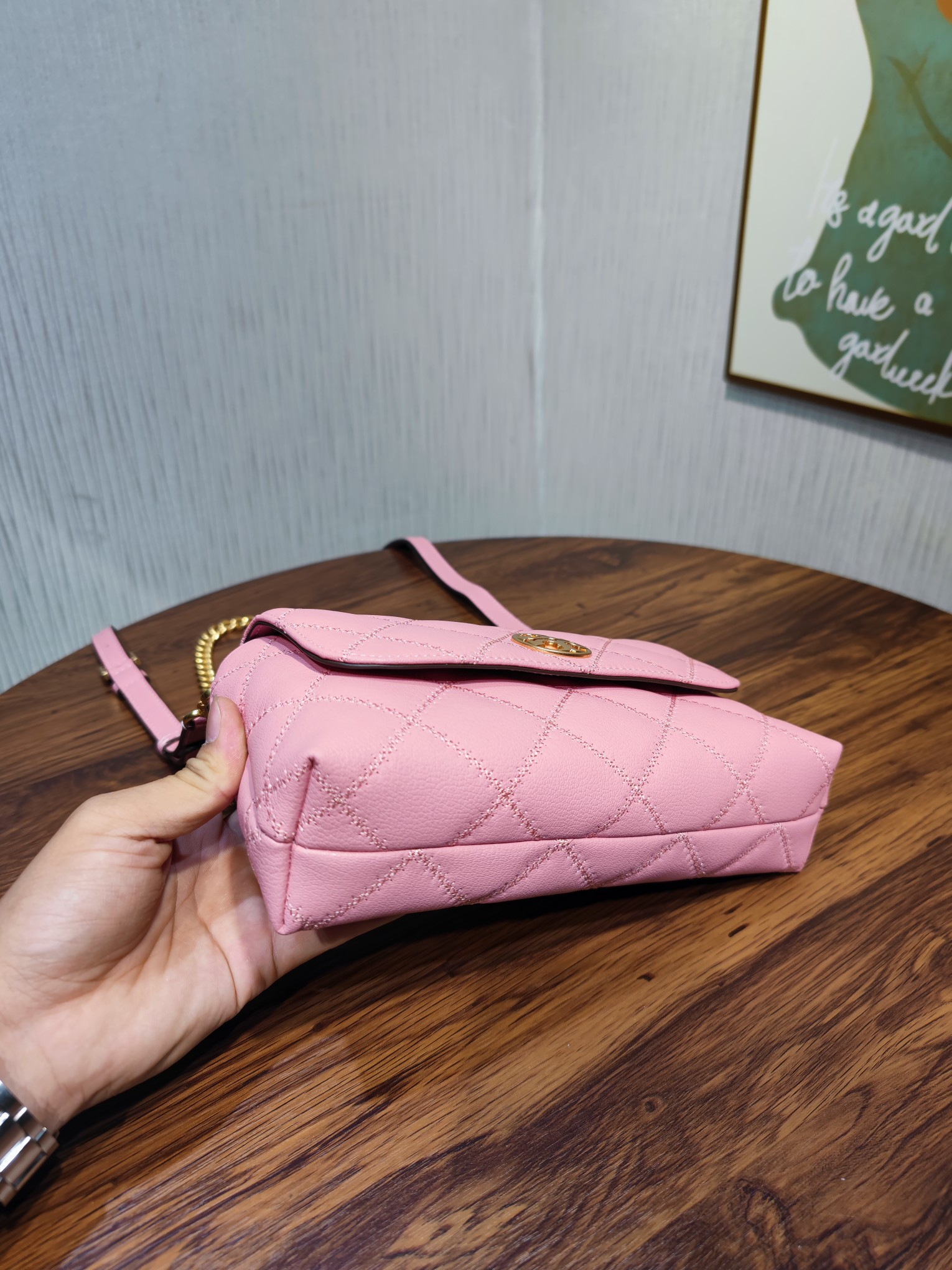 Tory Burch ～编号87860 Tory burch 奥莱ZP渠道
