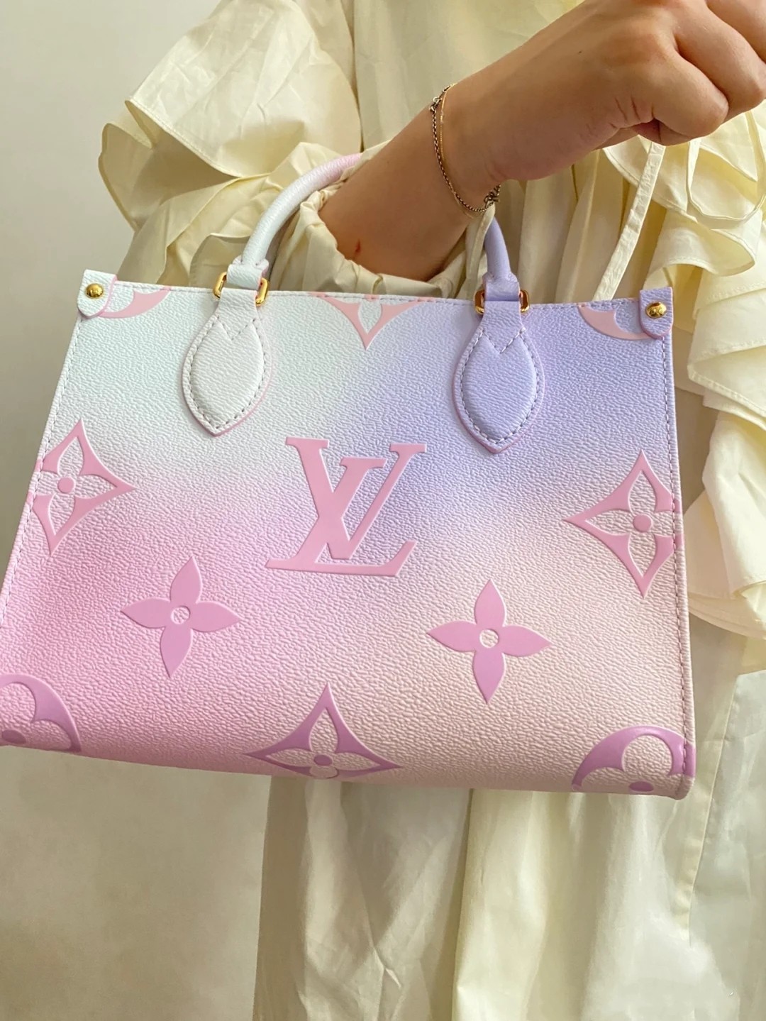 Louis Vuitton LV Onthego Bags Handbags Pink Monogram Canvas Spring Collection M46076