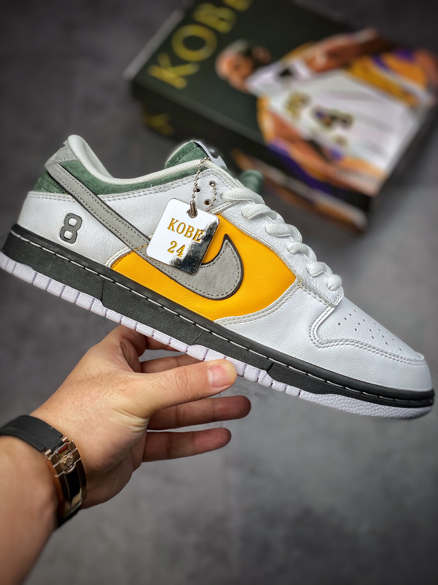 380 Nike SB Dunk Low Pro 白灰黄 科比8/24 独家新色 LF2428-001-莆田鞋,莆田鞋货源,高仿鞋,高仿鞋货源,安福档口,莆田高仿鞋,莆田鞋批发,高仿鞋批发,莆田高仿运动鞋,高仿运动鞋,莆田运动鞋 380 Nike SB Dunk Low Pro 白灰黄 科比8/24 独家新色 LF2428-001