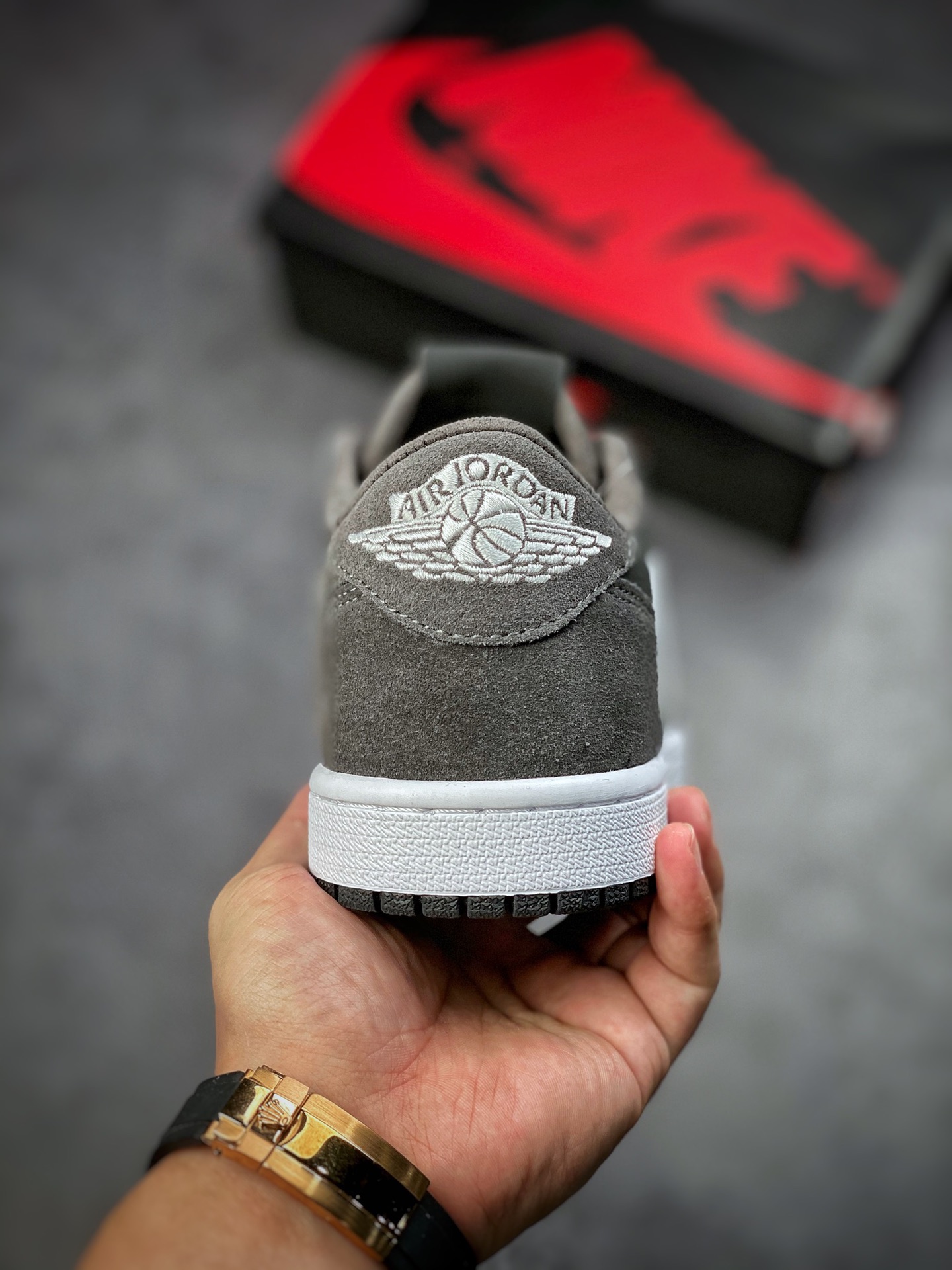 260 Air Jordan 1 Low 碳灰倒钩 官方同步新色 CQ4277-003