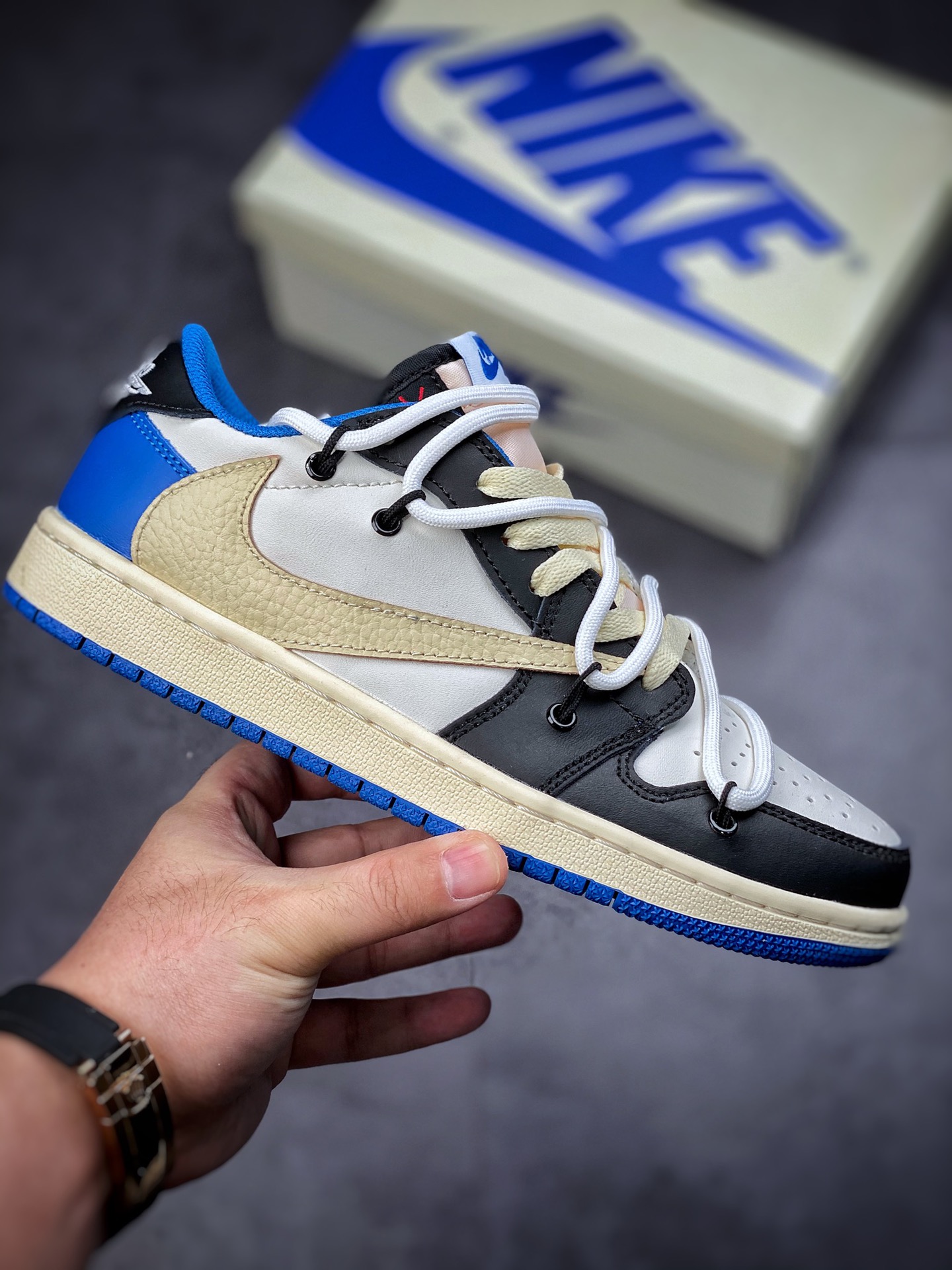 170 Futura x Nike Dunk Low SB联名 解构绑带滑板鞋 CQ4277-001