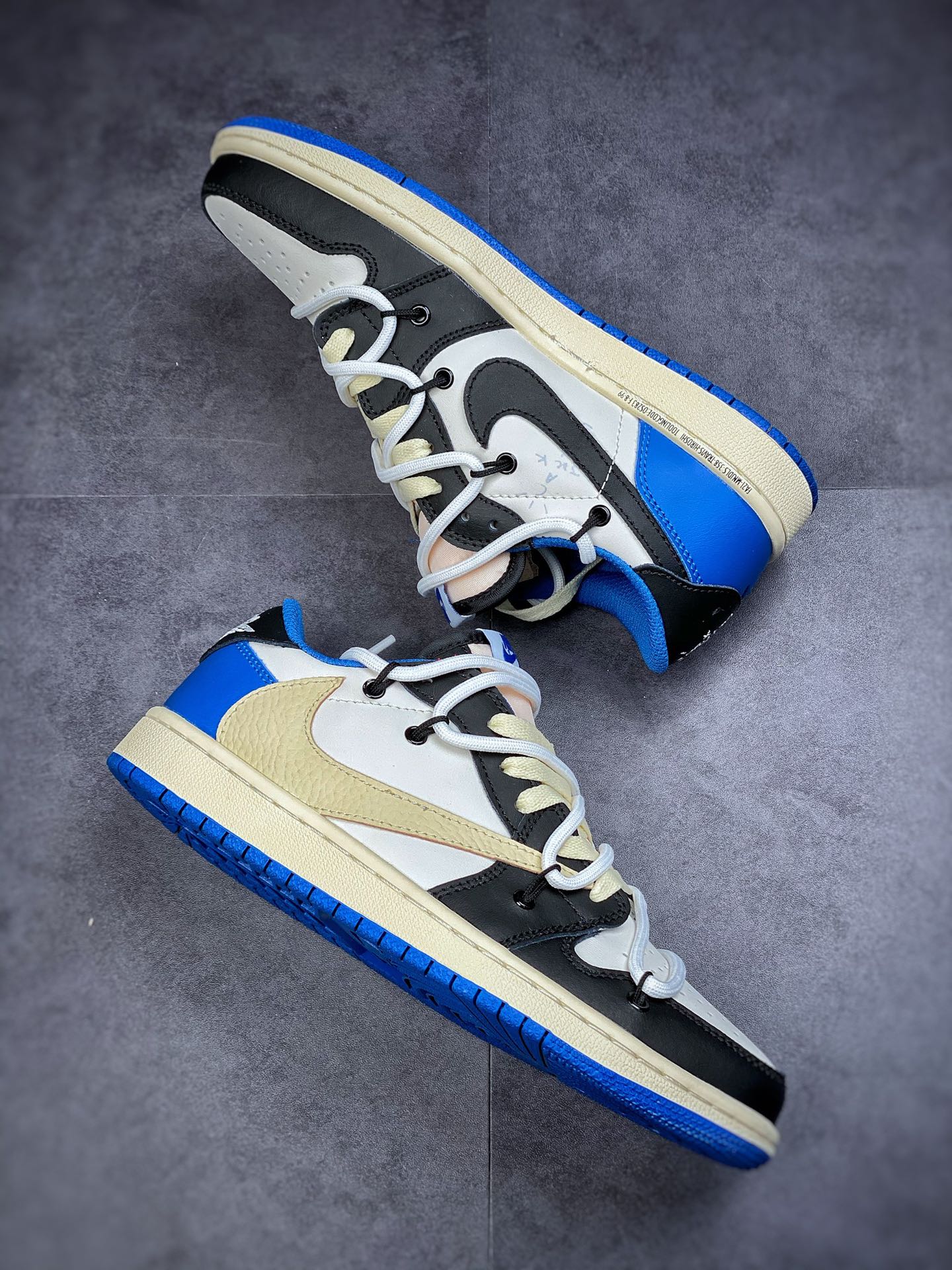 170 Futura x Nike Dunk Low SB联名 解构绑带滑板鞋 CQ4277-001