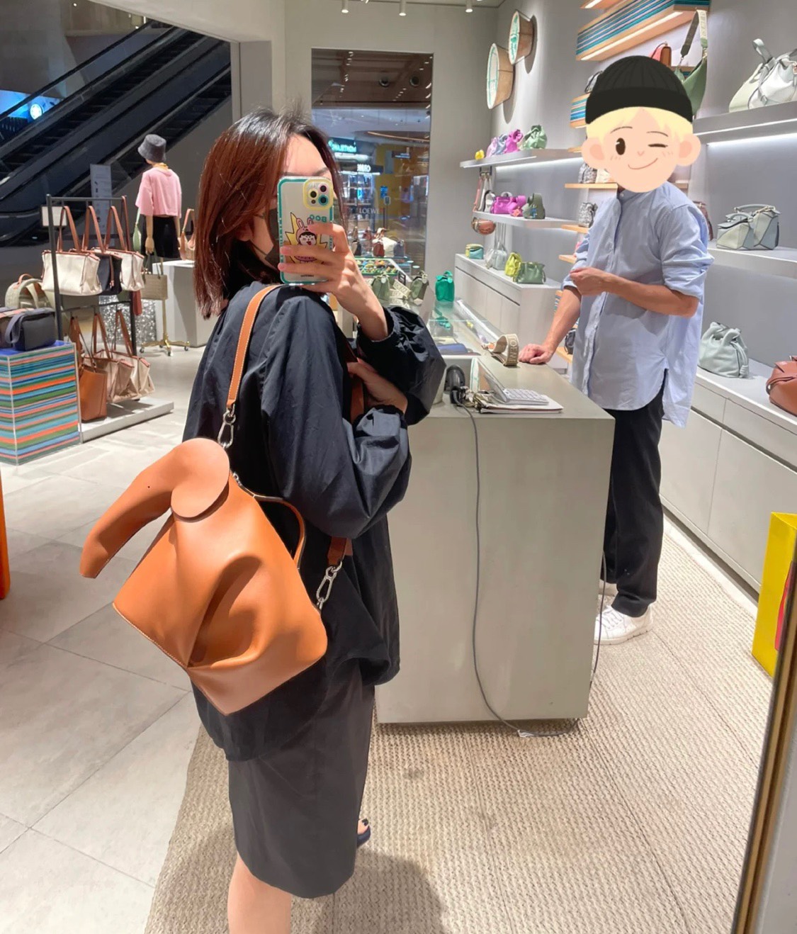 LOEWE罗意威 小牛皮特大号大象包 0537棕色