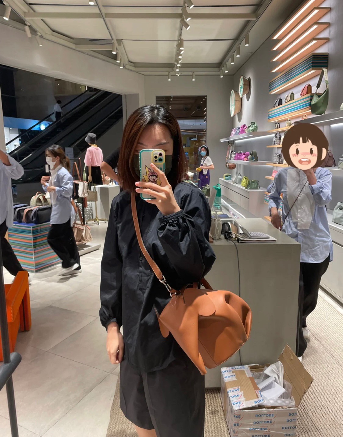 LOEWE罗意威 小牛皮特大号大象包 0537棕色