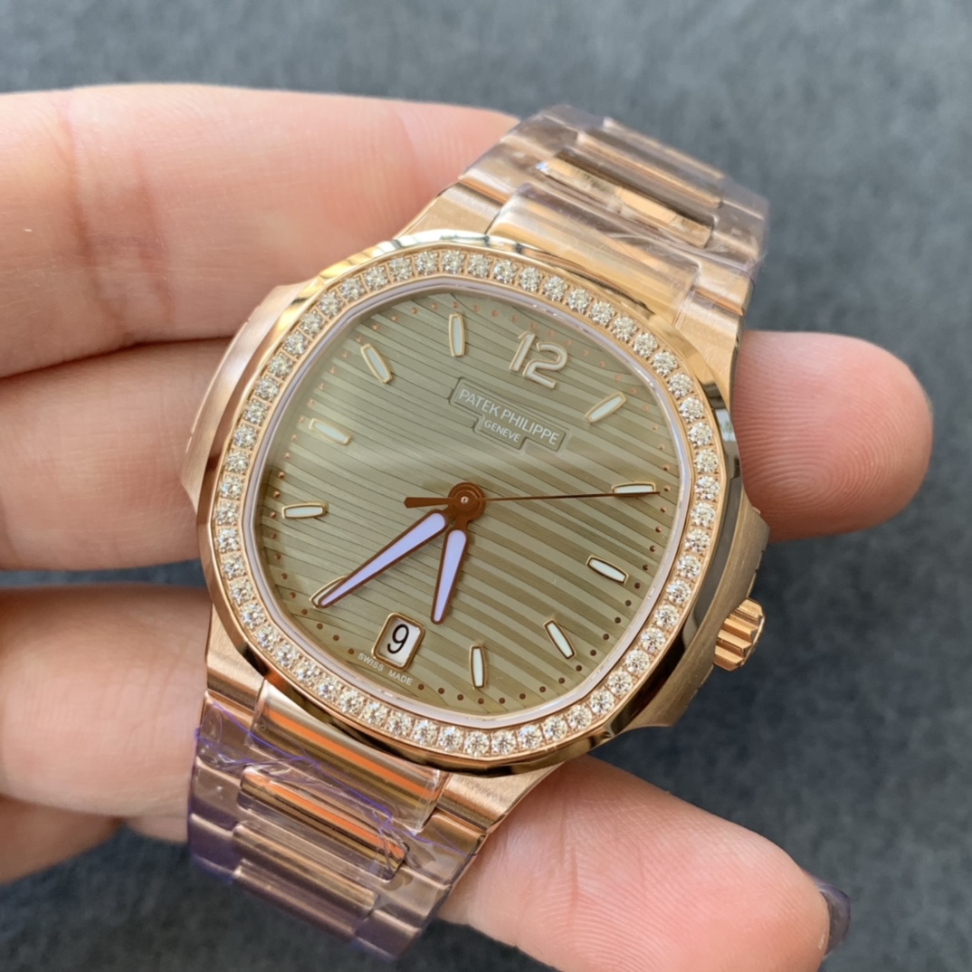 百达翡丽运动优雅系列鹦鹉螺女款7118型号1.全新订制版Cal.324SC一体自动上链机芯