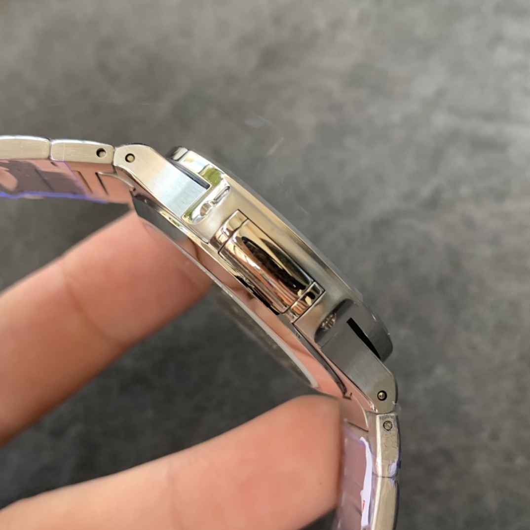 百达翡丽运动优雅系列鹦鹉螺女款7118型号1.全新订制版Cal.324SC一体自动上链机芯