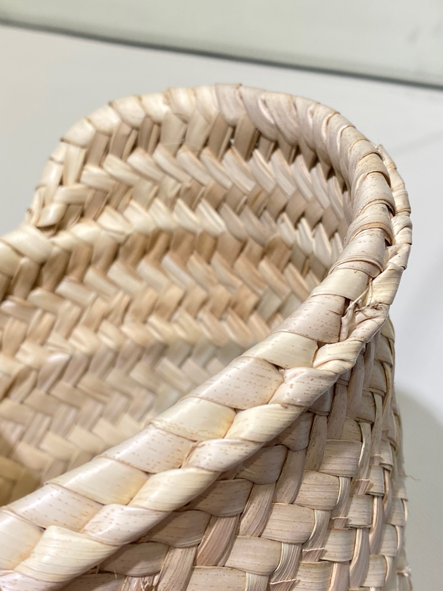 Loewe Medium Basket Bag Natural Raffia and Calfskin Leather Tote for Women 9 i1652770182 4487 7