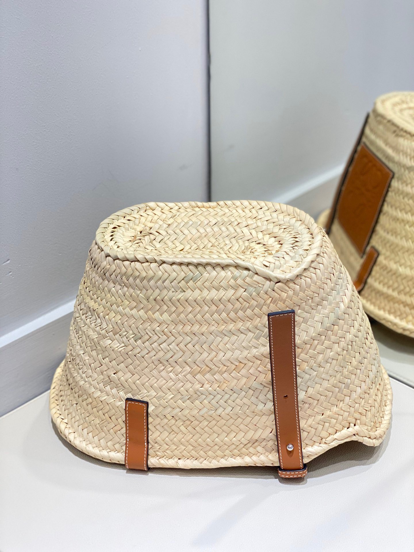 Loewe Medium Basket Bag Natural Raffia and Calfskin Leather Tote for Women 6 i1652770182 5952 4