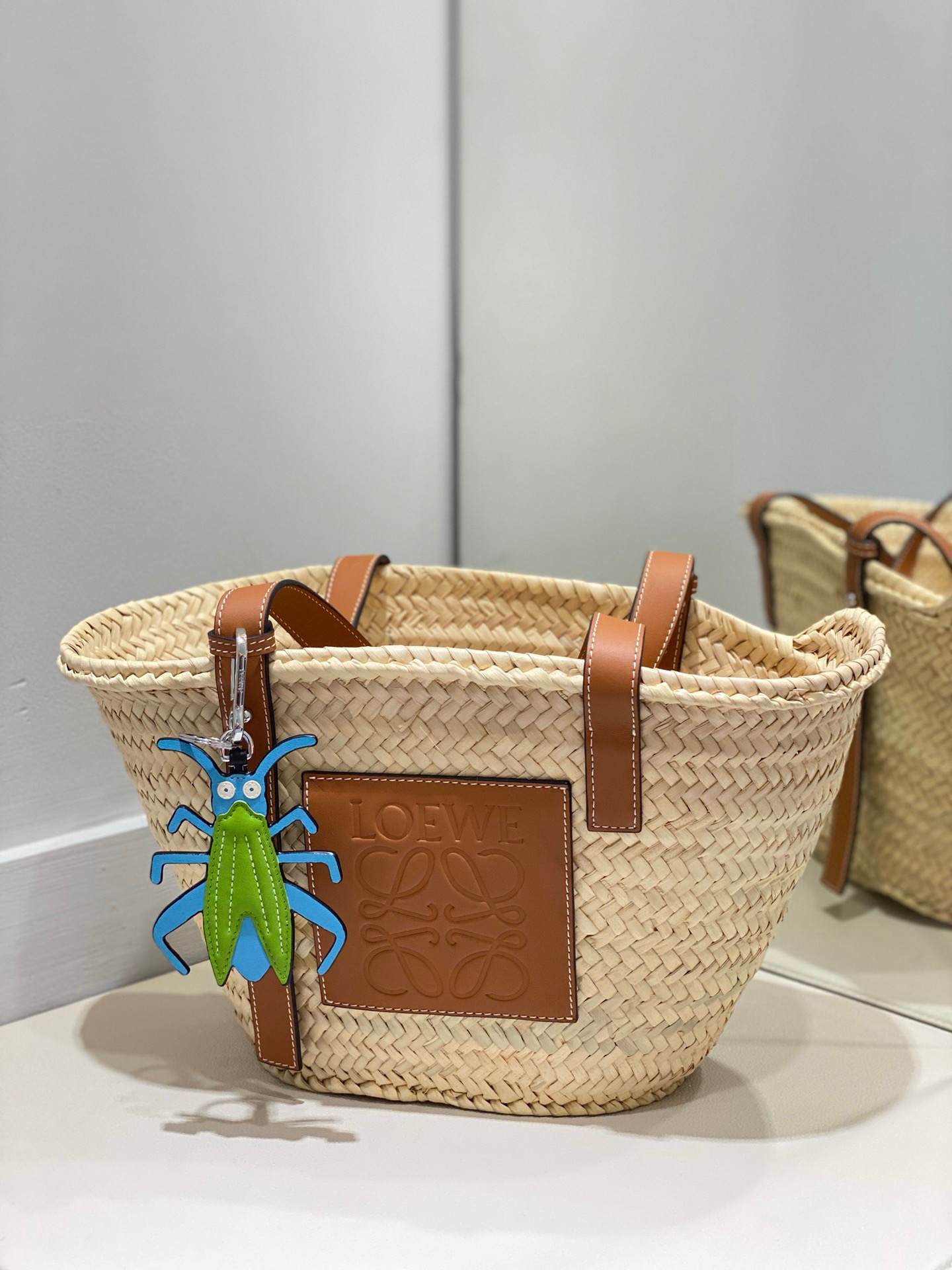 Loewe Medium Basket Bag Natural Raffia and Calfskin Leather Tote for Women 3 i1652770182 6841 1
