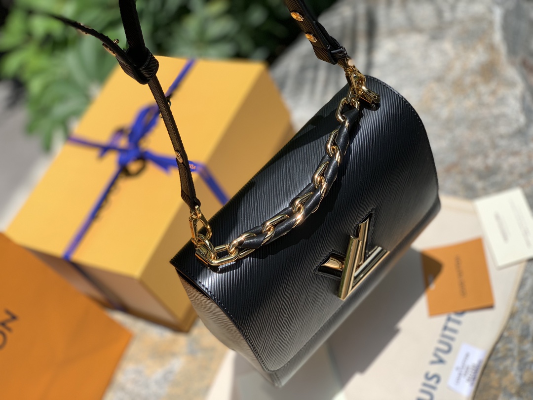 🌼 m59887尺寸23 x 17 x 9.5 CM ，黑色中号海外买手渠道，原厂原料！优雅气质的表达唯