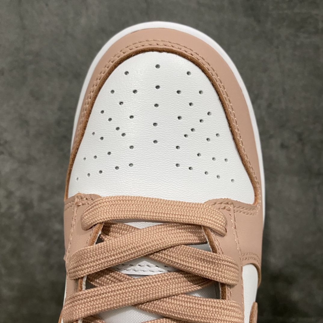 图片[5]-PK版本Dunk Low \”Rose Whisper\” 玫瑰粉 复古休闲板鞋  DD1503-118  顶级纯原 全新改版 强势开闸  独家原版原盒开模打造  原厂织唛标 一致匹配原版  原楦原纸板开发 匹配原版98%以上  后跟垫棉独家呈现 后跟反口里弧度正确  全新后跟电绣 电绣针数与正品一致  原厂皮料 质感无敌   皮料切割干净 无任何毛边 清洁度细节完美  尺码：36 36.5 37.5 38 38.5 39 40 40.5 41 42 42.5 43 44 44.5 45 46 47.5-选品中心