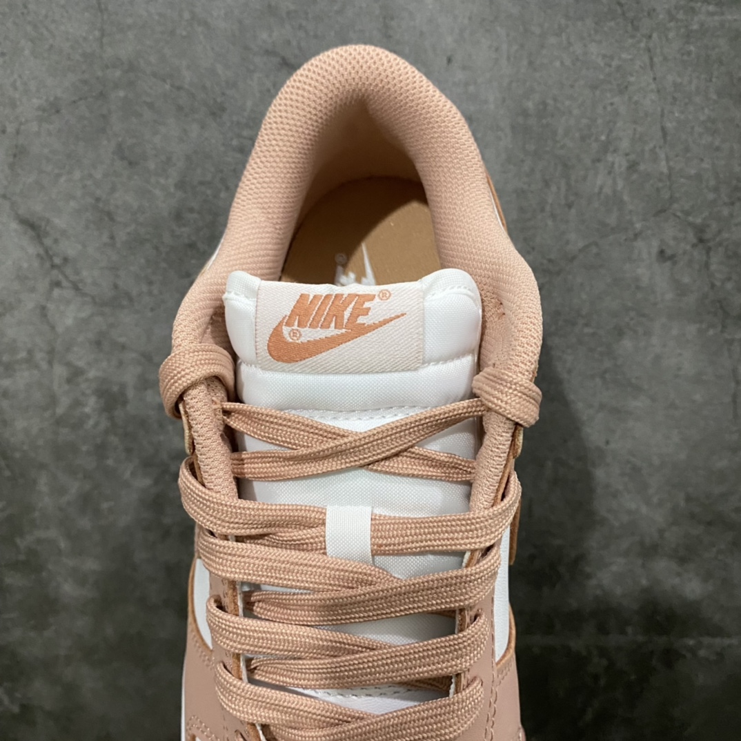 图片[8]-PK版本Dunk Low \”Rose Whisper\” 玫瑰粉 复古休闲板鞋  DD1503-118  顶级纯原 全新改版 强势开闸  独家原版原盒开模打造  原厂织唛标 一致匹配原版  原楦原纸板开发 匹配原版98%以上  后跟垫棉独家呈现 后跟反口里弧度正确  全新后跟电绣 电绣针数与正品一致  原厂皮料 质感无敌   皮料切割干净 无任何毛边 清洁度细节完美  尺码：36 36.5 37.5 38 38.5 39 40 40.5 41 42 42.5 43 44 44.5 45 46 47.5-选品中心
