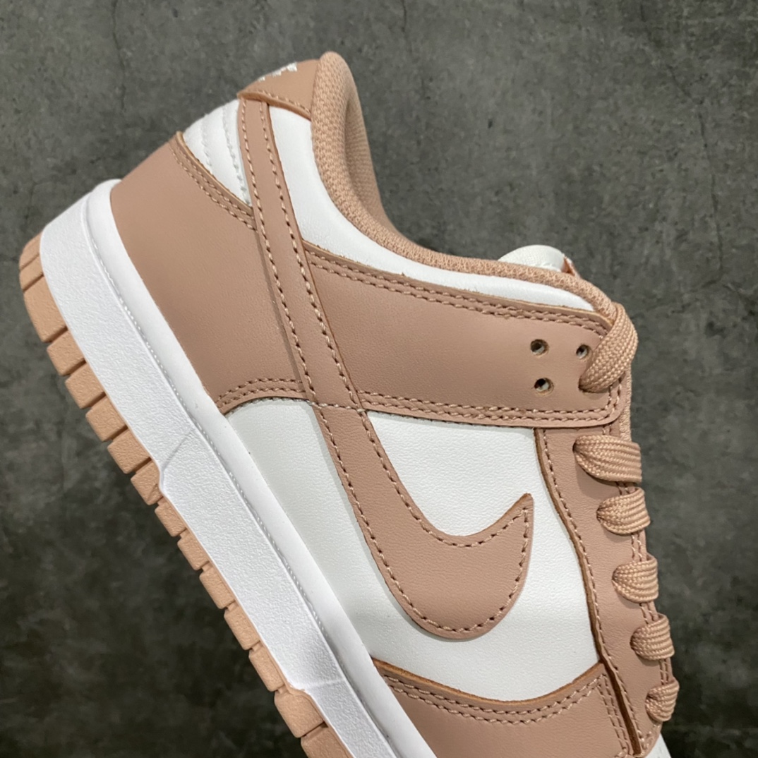 图片[7]-PK版本Dunk Low \”Rose Whisper\” 玫瑰粉 复古休闲板鞋  DD1503-118  顶级纯原 全新改版 强势开闸  独家原版原盒开模打造  原厂织唛标 一致匹配原版  原楦原纸板开发 匹配原版98%以上  后跟垫棉独家呈现 后跟反口里弧度正确  全新后跟电绣 电绣针数与正品一致  原厂皮料 质感无敌   皮料切割干净 无任何毛边 清洁度细节完美  尺码：36 36.5 37.5 38 38.5 39 40 40.5 41 42 42.5 43 44 44.5 45 46 47.5-选品中心