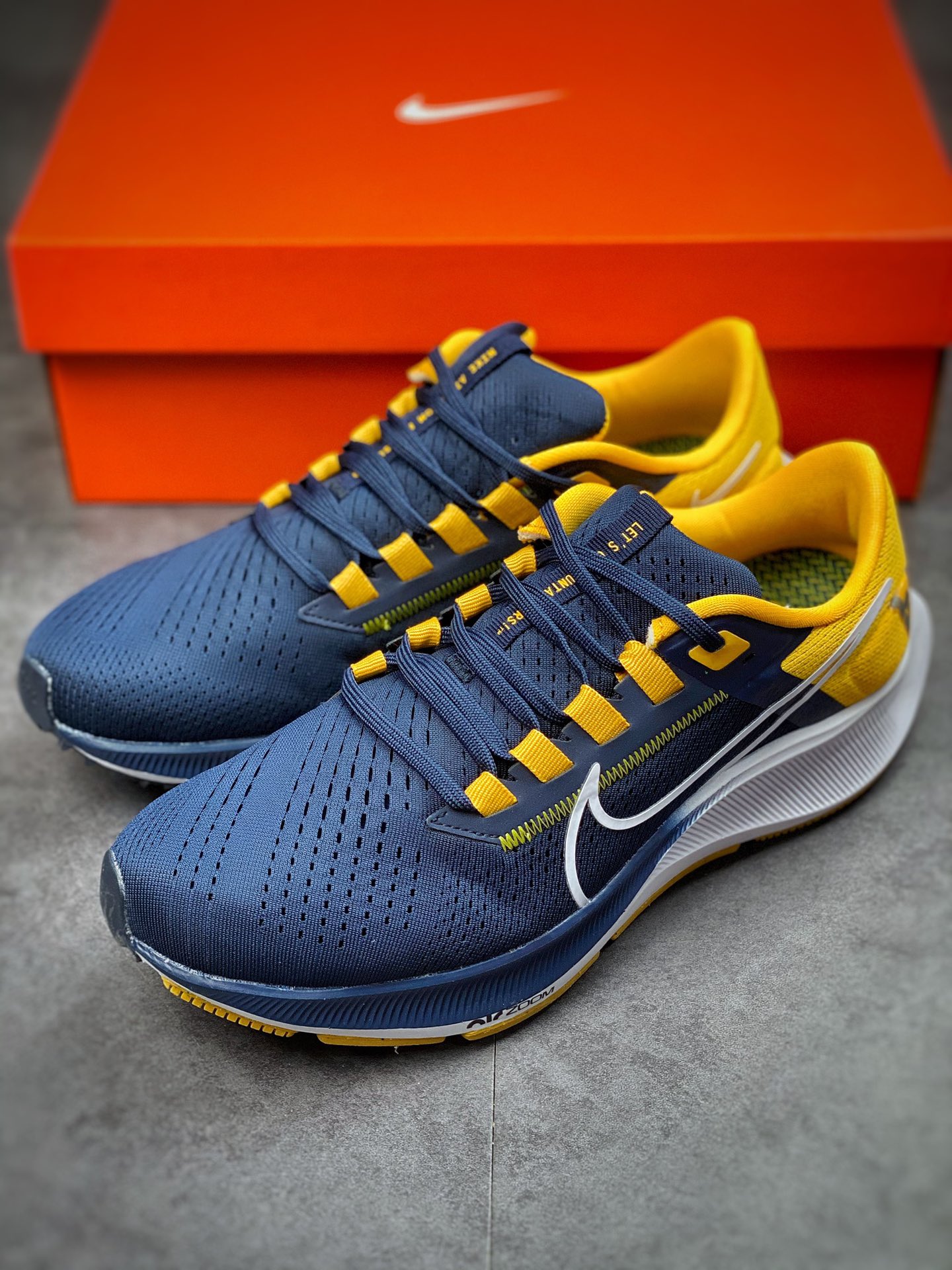 170 耐克Nike Zoom Pegasus 38代 飞马涡轮增压马拉松慢跑鞋 DJ0864-400