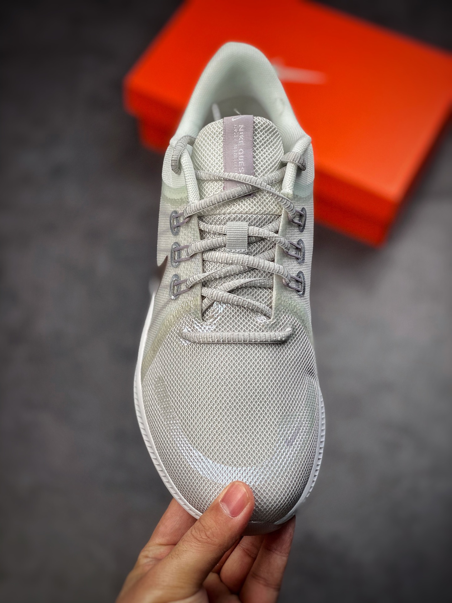 180 Nike Quest 4极速4代 网面透气 时尚休闲跑步鞋 DA8723-011