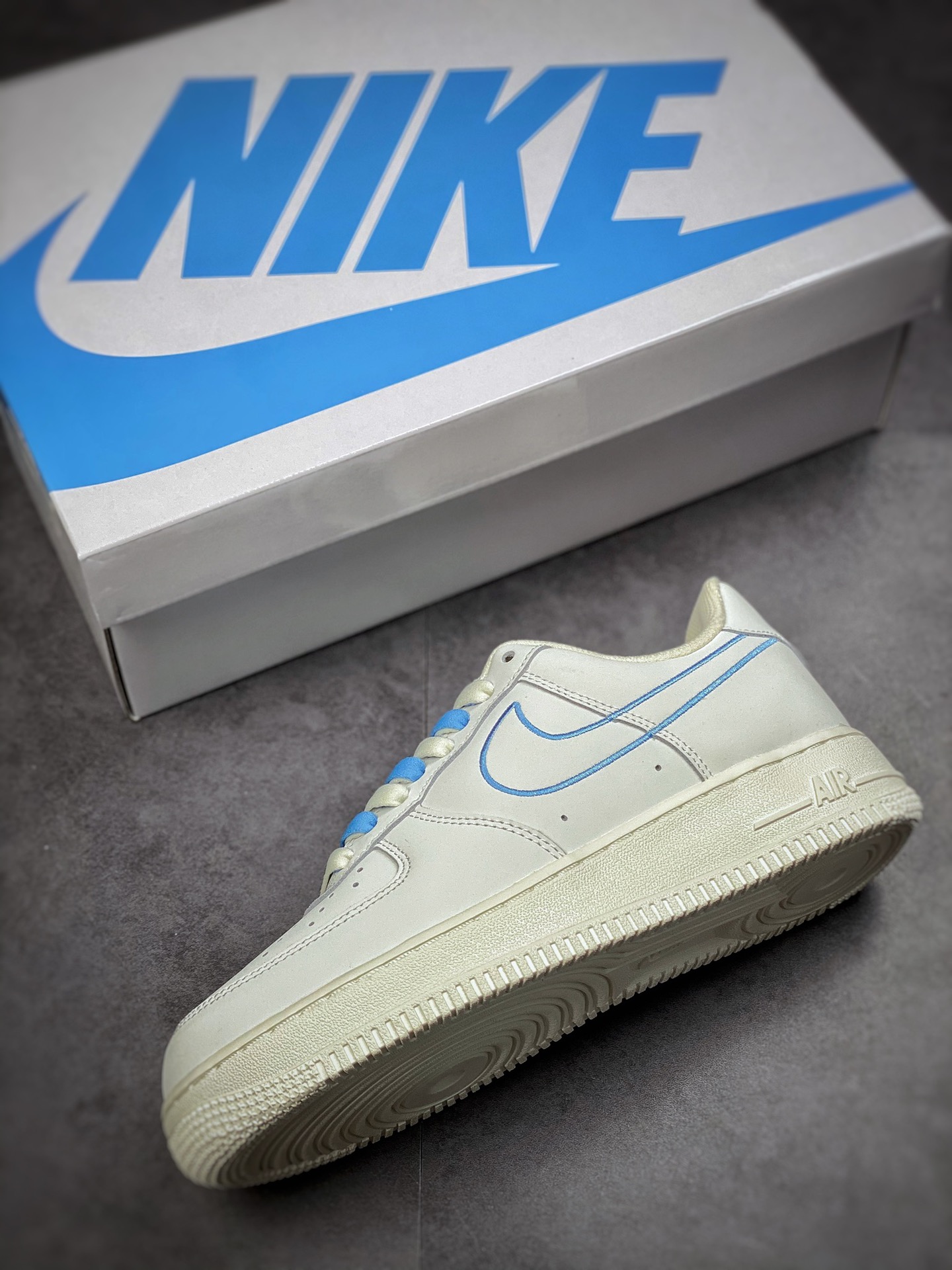 220 Nike Air Force 1 Low 07 天蓝电绣勾 CL6326-118