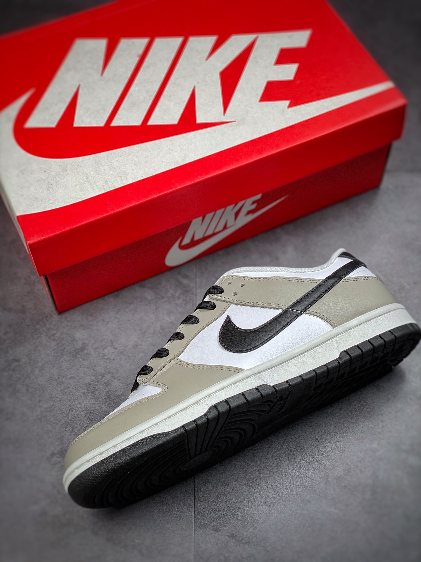 300 Nike Dunk Low Light Smoke Grey 白灰 整体 DD1503-117