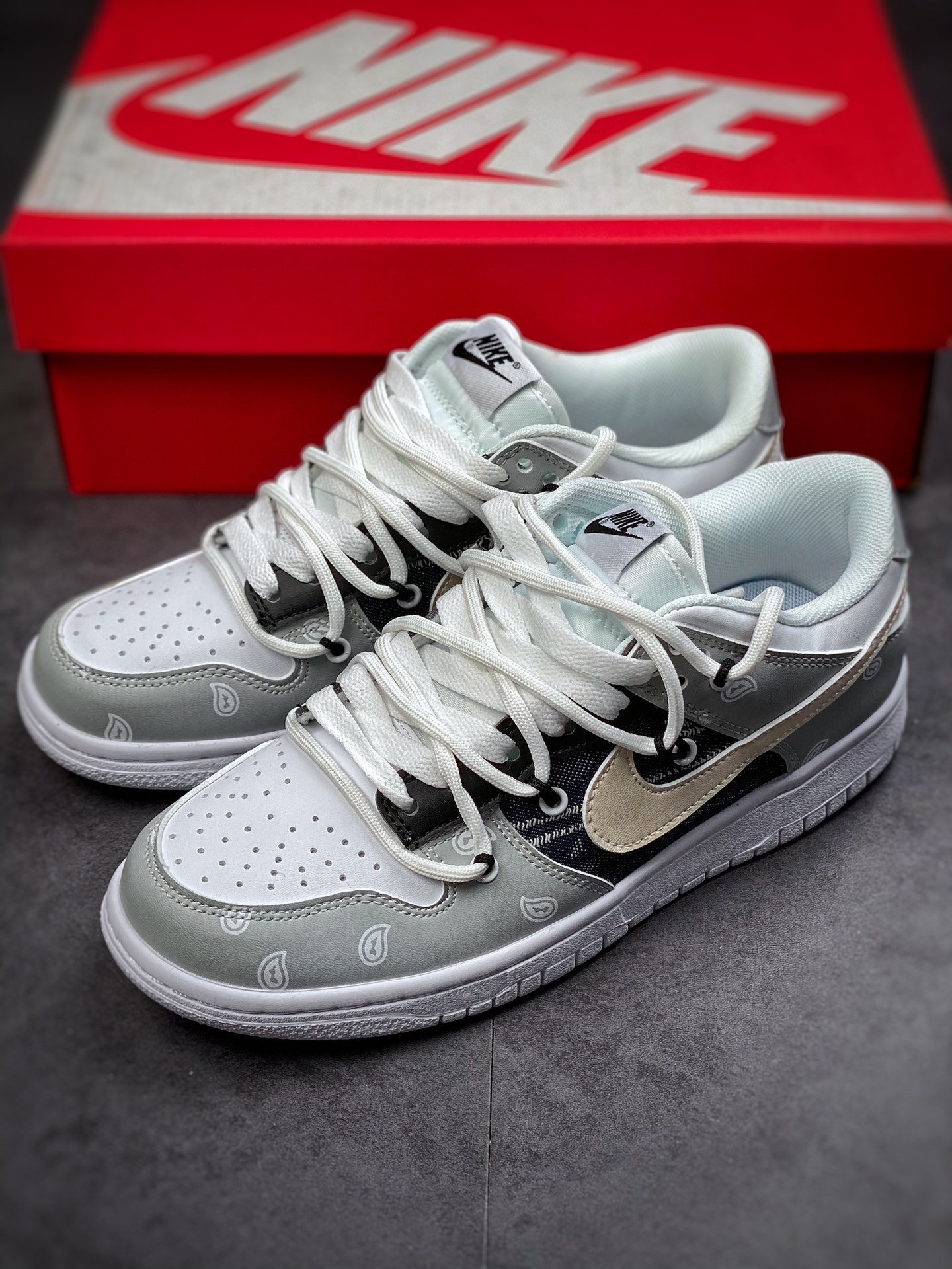 190 Futura x Nike Dunk Low SB联名 解构绑带滑板鞋 DD3363-002