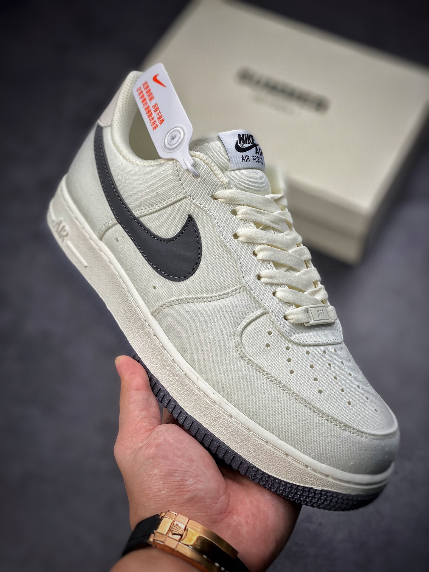 220 Nike Air Force 1 Low 07 帆布米白深灰 DG2296-007