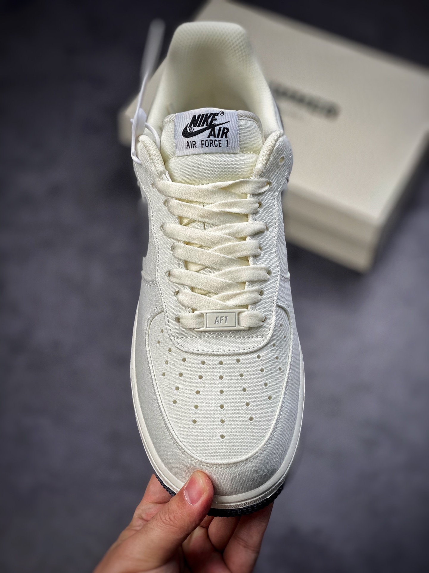 220 Nike Air Force 1 Low 07 帆布米白深灰 DG2296-007