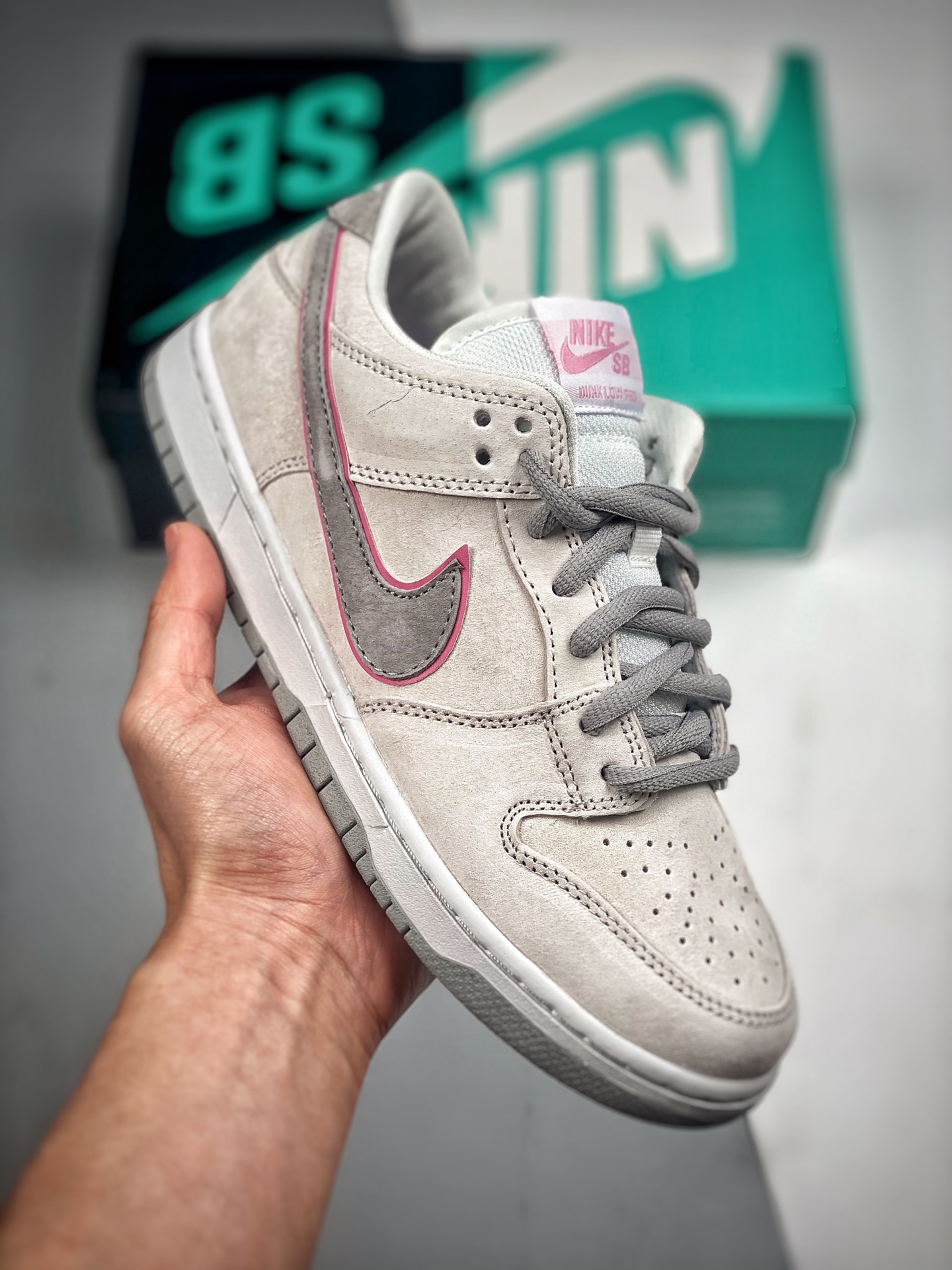-2 Nk Dunk SB Low gris y rosa material de capa superior original estilo exclusivo procesamiento de destilación trae mej…