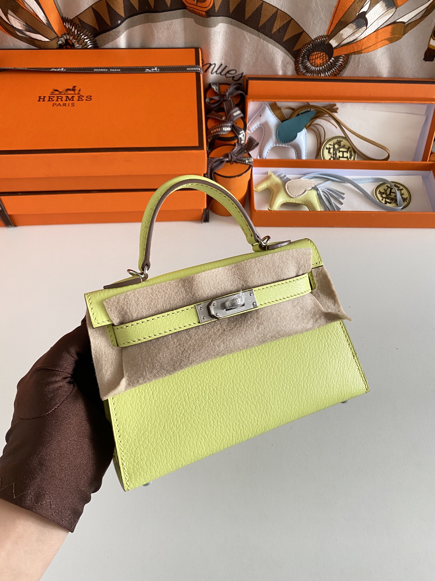 What
 Hermes Kelly Handbags Crossbody & Shoulder Bags 1:1 Clone
 Yellow Silver Hardware Goat Skin Sheepskin Mini