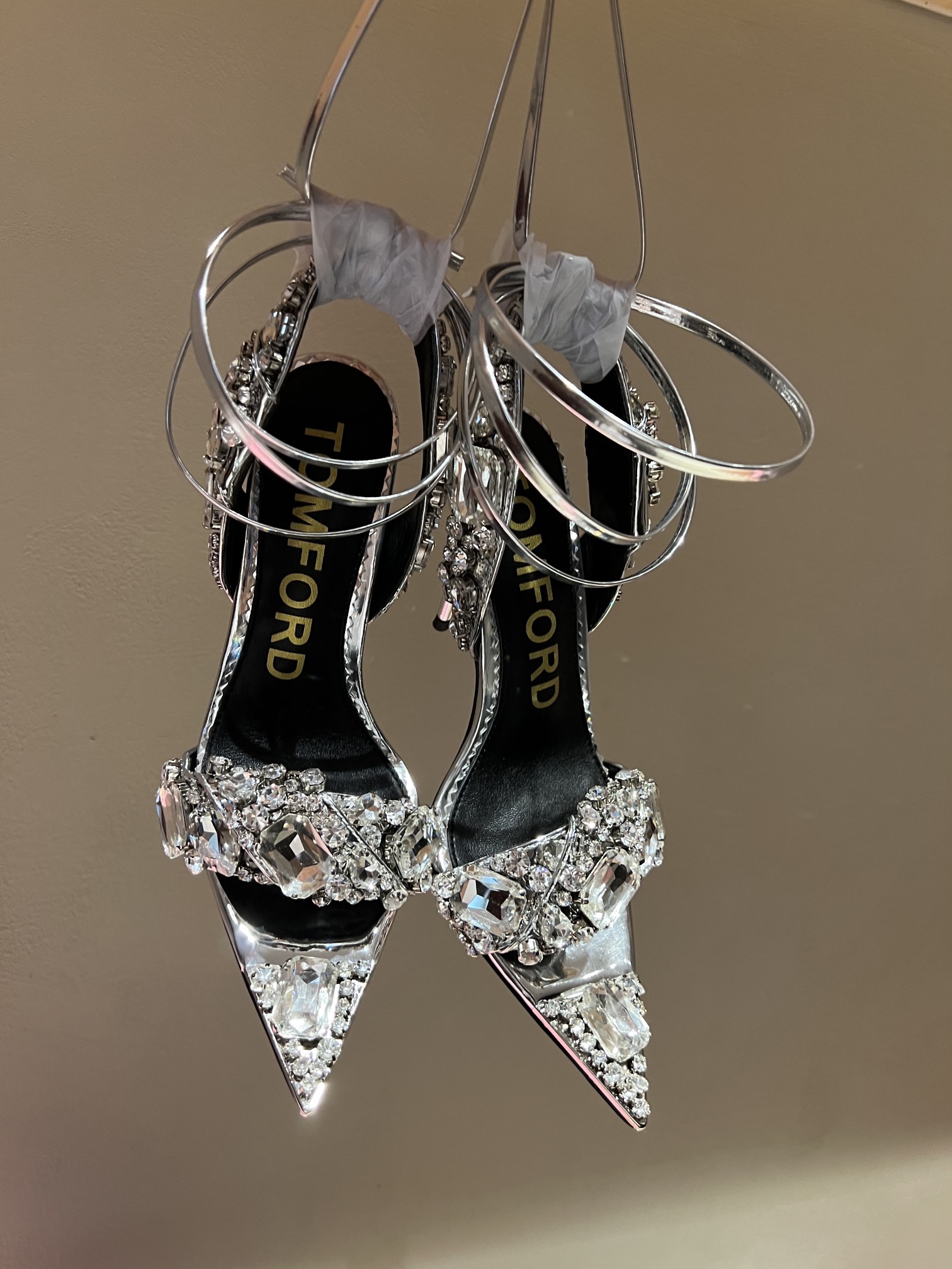 Hand-sewn Gold High-Heel Sandals with Crystal Decorations – P825 - 图片 7
