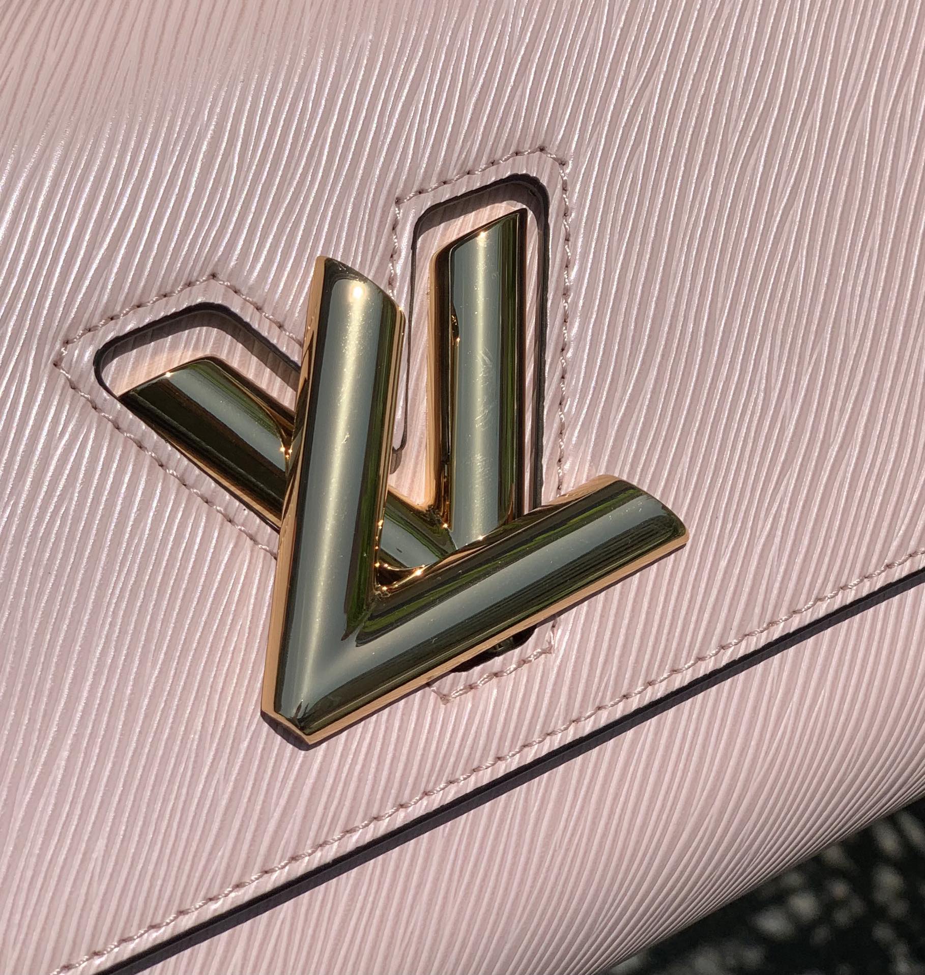 🌼 m59028⚠️『细节实拍』百分百实物拍摄我们家的东西全部实物细节特写让大家看个清楚仔仔细细地，买的