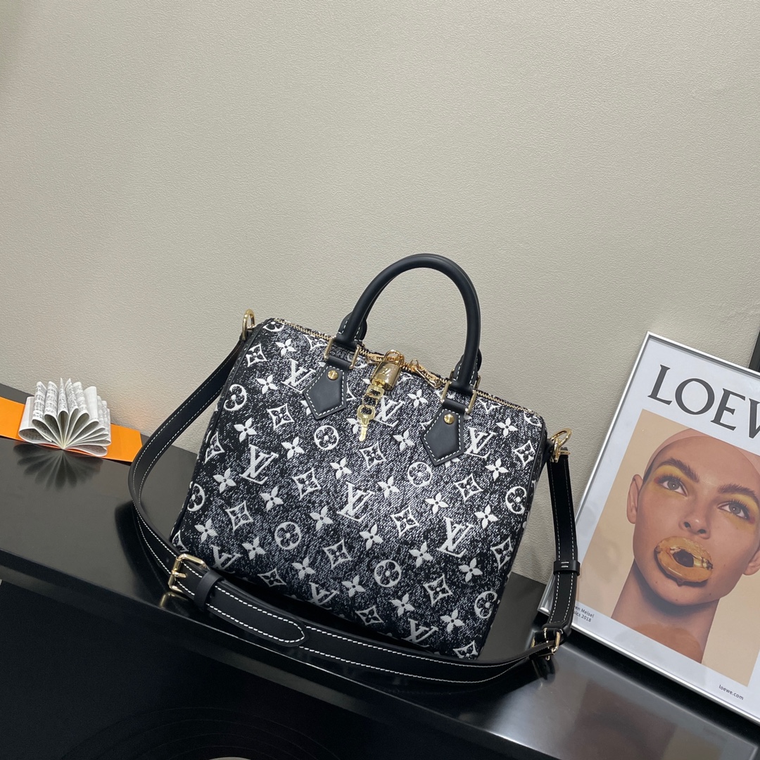 Louis Vuitton LV Speedy Bags Handbags Black Cowhide M59609