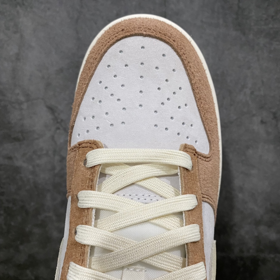 图片[5]-YT版本Dunk Low白棕小麦DD1390-100 终极鞋型改进版 鞋头弧度和 后跟鞋型改到完美 皮料采用同步正品的原厂Sadesa头层皮 皮质毛孔细节和zp完全一致，裁边清洁度干净无瑕，市场第一梯队的高端版，可对比各字母版本！ 价格优势 可零售高价的版本‼️ 尺码：40-46 女码出货中-选品中心